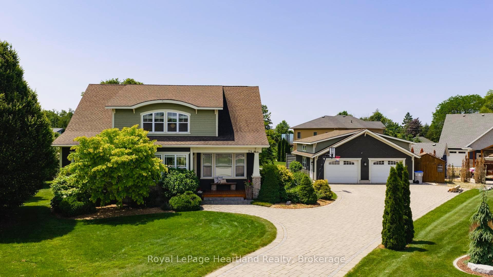 24 THIMBLEWEED Drive, Bluewater, ON N0M 1G0, Bluewater — photo 1