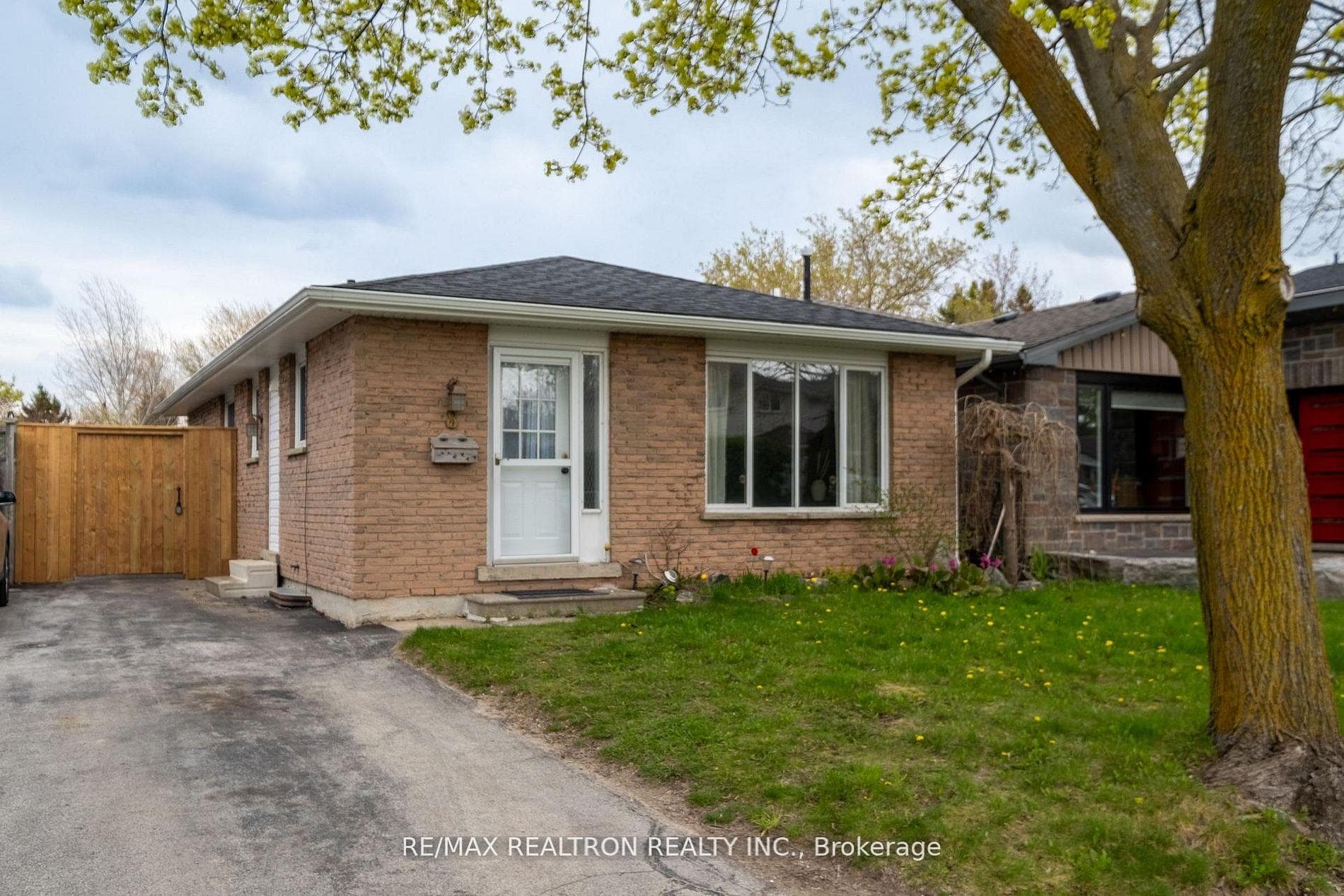 8 Courtice Crescent, Collingwood, ON L9Y 4G1, Collingwood — photo 1