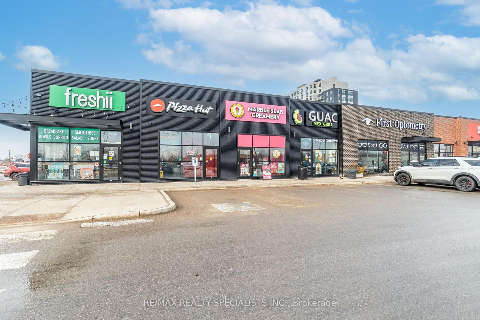 1025 Talbot Street 7D, St. Thomas, ON N5P 3R6, St. Thomas — photo 1