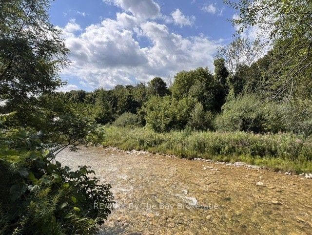 82 Mary Street, Clearview, ON L0M 1G0, Clearview — photo 1