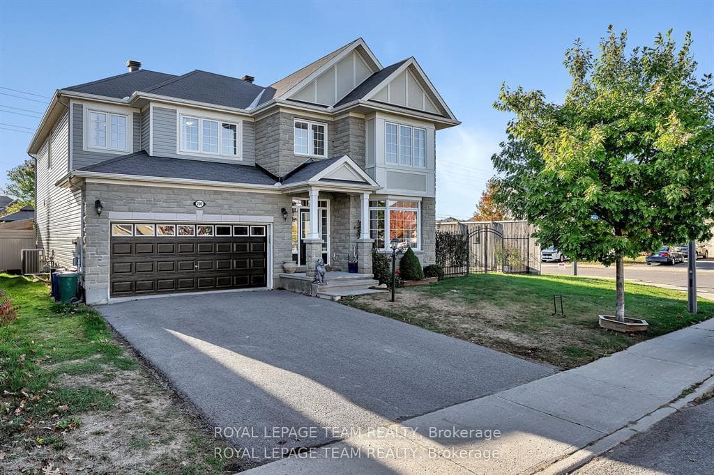 200 Kinloch Court, Barrhaven, ON K2J 5S9, Barrhaven — photo 1