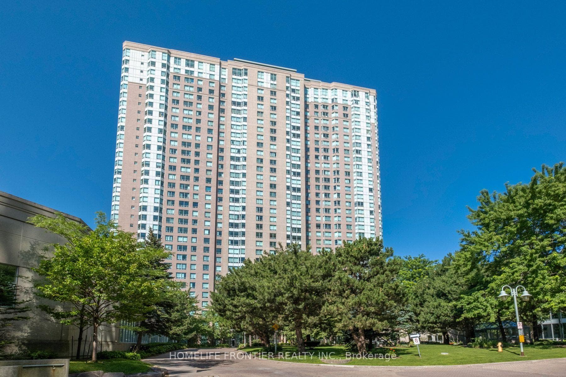 68 Corporate Drive 3239, Toronto, ON M1H 3H3, Toronto E09 — photo 1