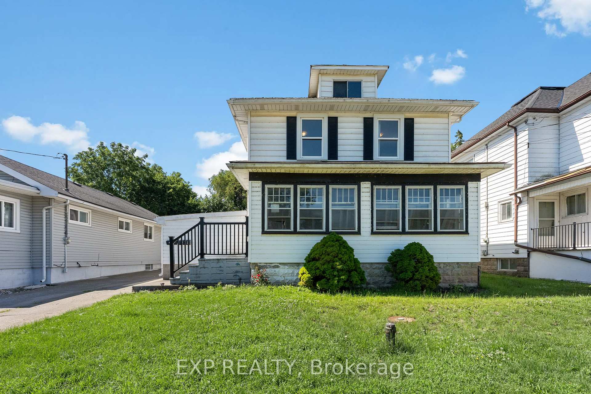 221 Bowen Road, Fort Erie, ON L2A 2Y6, Fort Erie — photo 1
