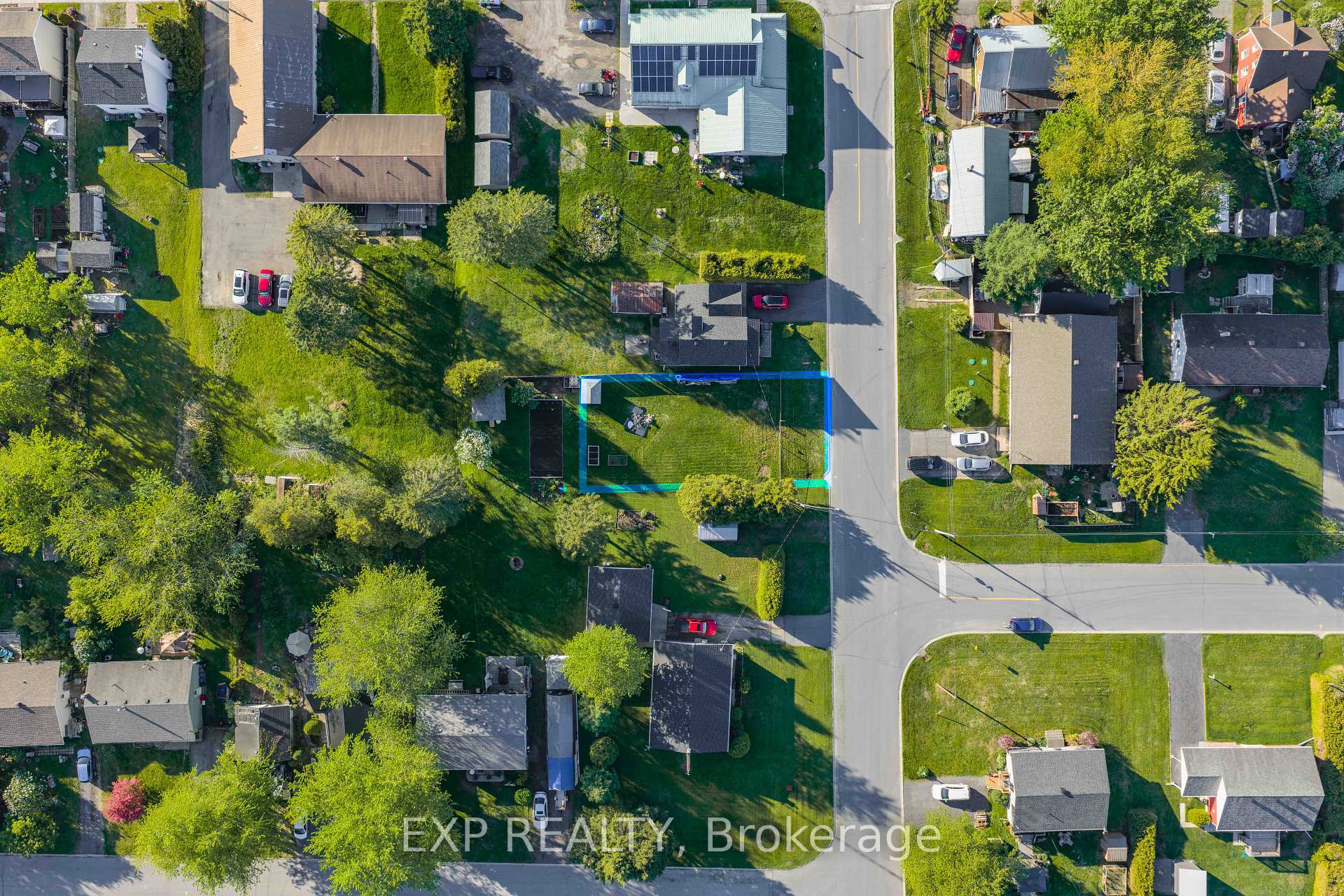 4 MONTCALM Street, Clarence-Rockland, ON K0A 1E0, Clarence-Rockland — photo 1