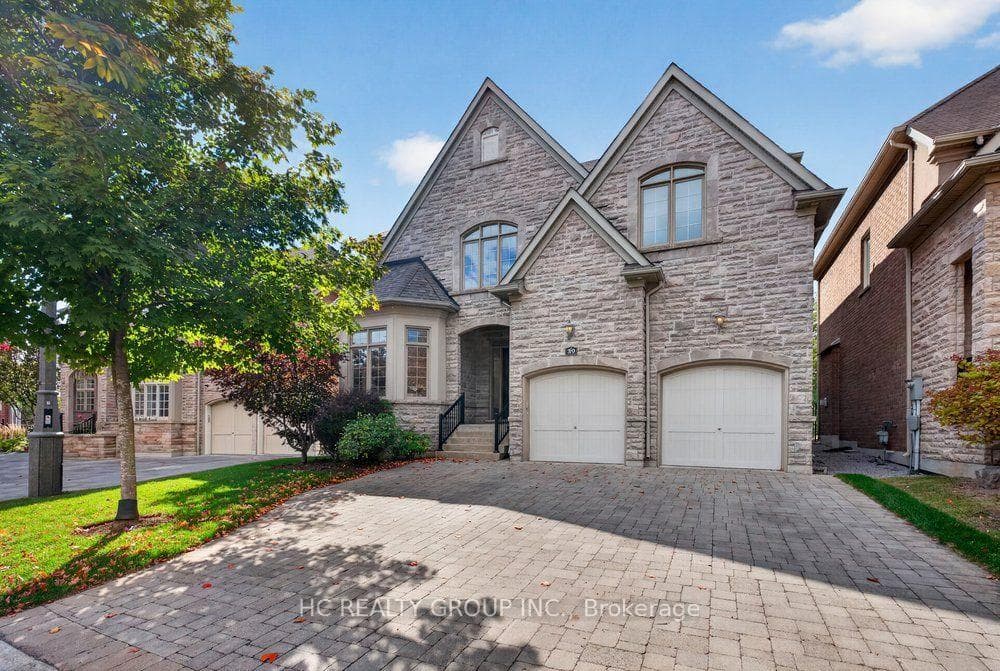 39 Royal West Road, Markham, ON L6C 0L5, Markham — photo 1