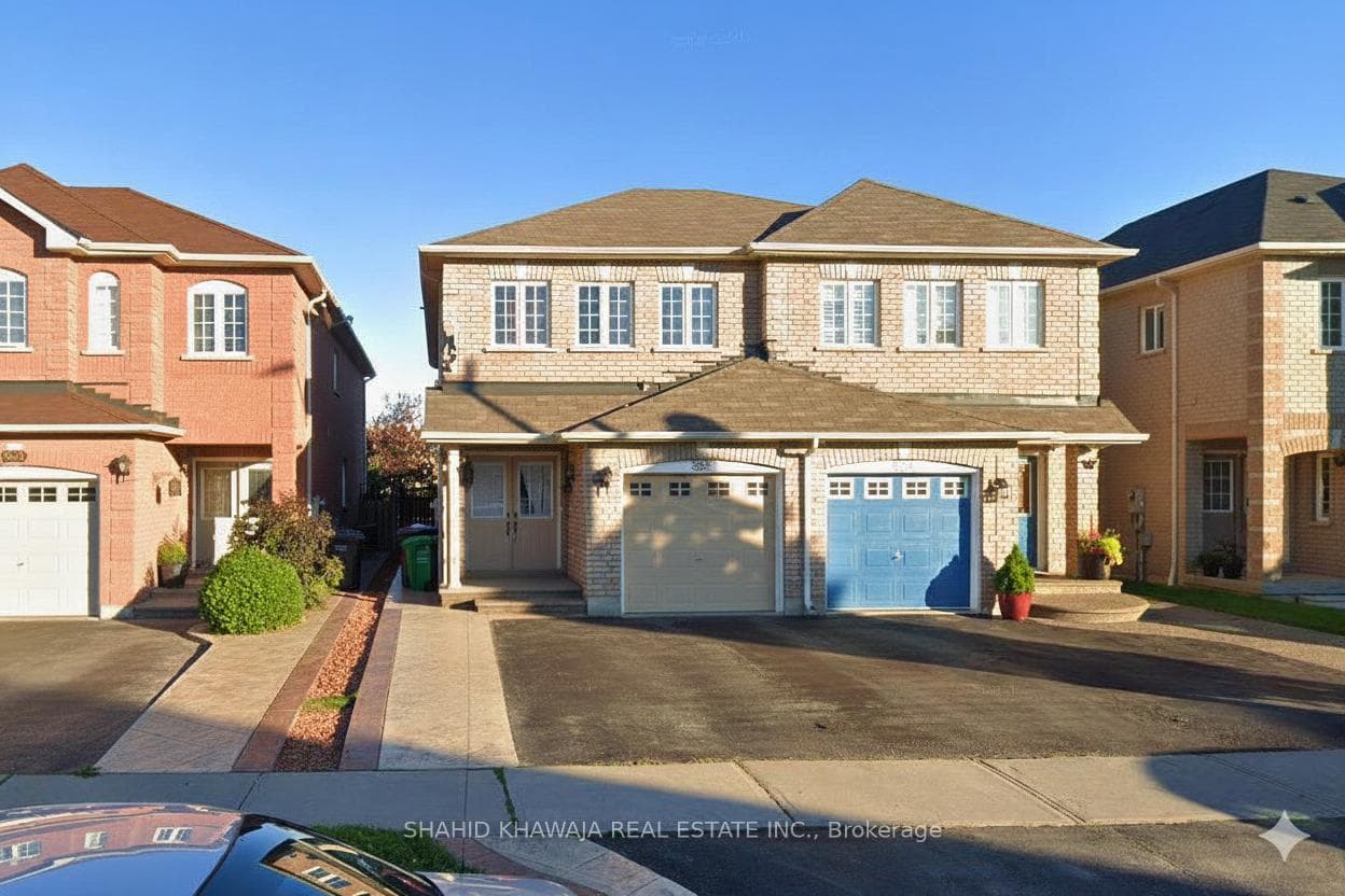 952 Marygrace Court, Mississauga, ON L5V 2V7