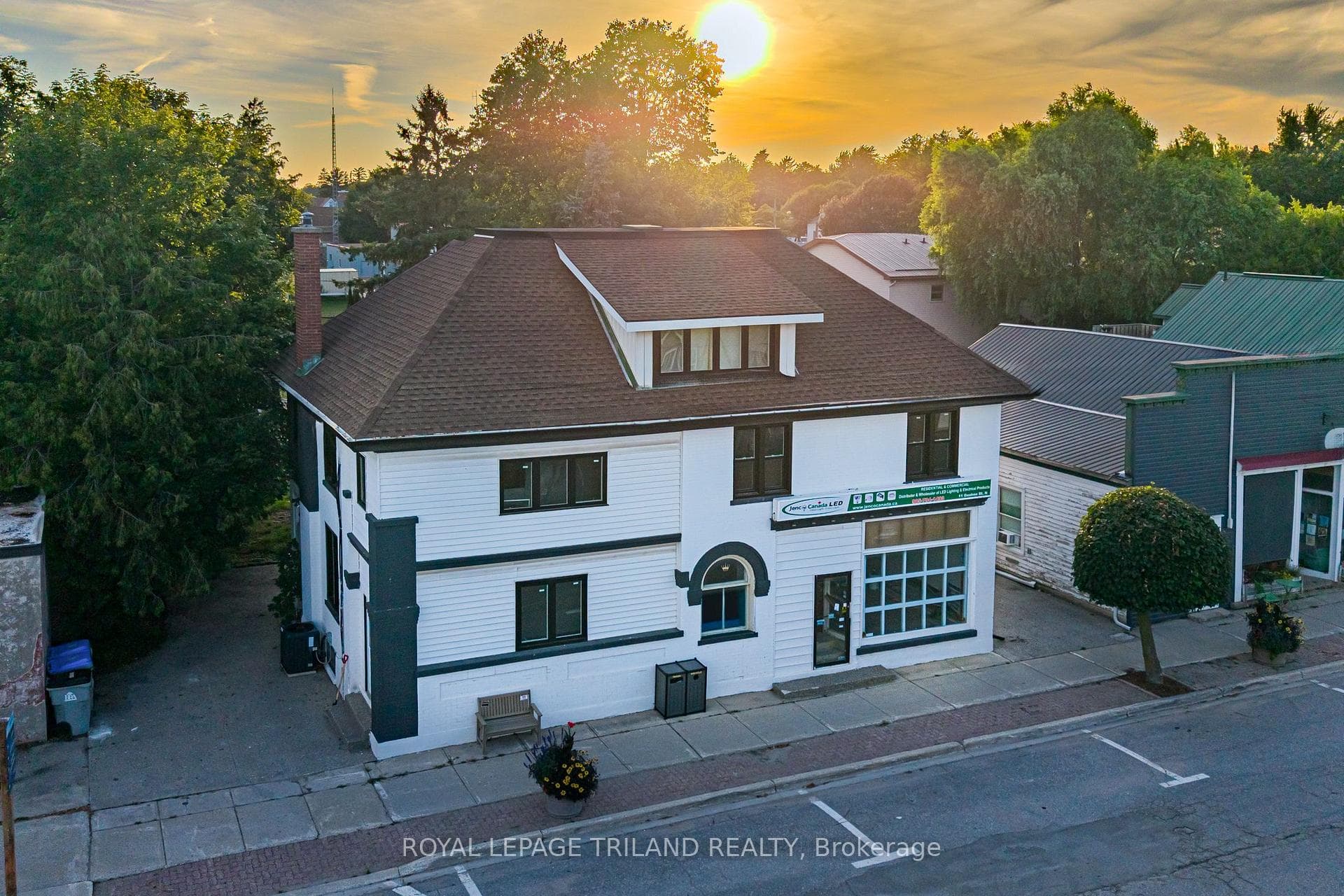 11 GOSHEN Street N, Bluewater, ON N0M 2T0, Bluewater — photo 1
