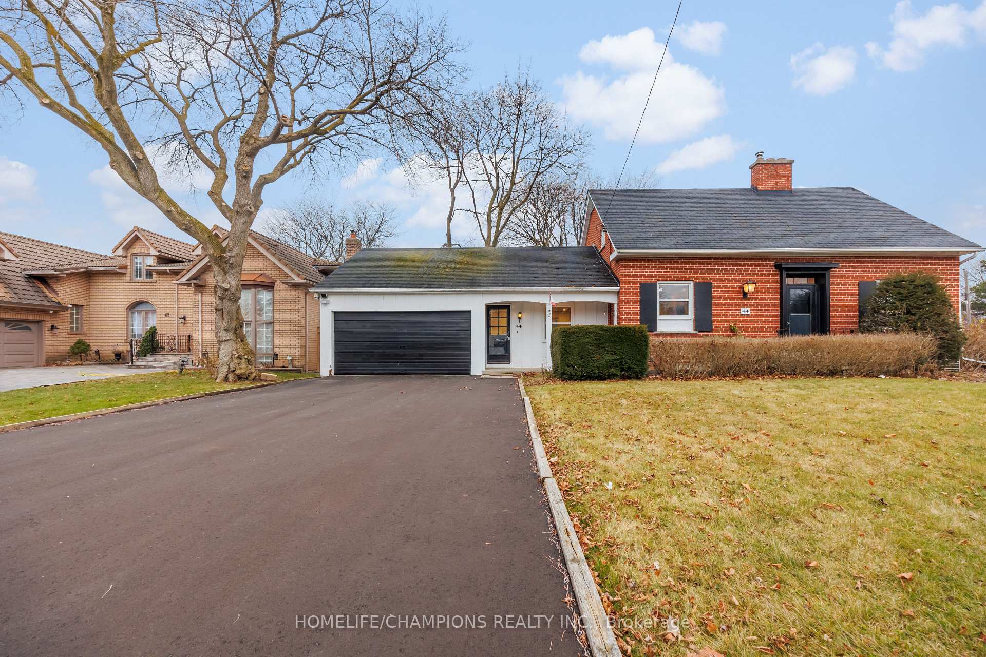 44 Marydon Crescent, Toronto, ON M1S 2H1, Toronto E07 — photo 1