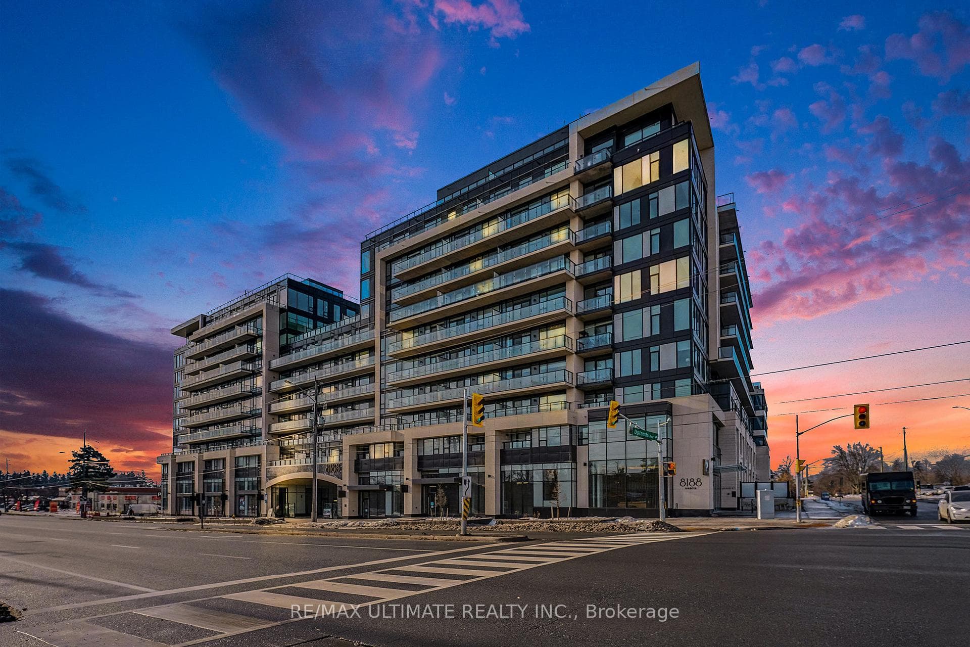 8188 Yonge Street 727, Vaughan, ON L4J 1W5, Vaughan — photo 1