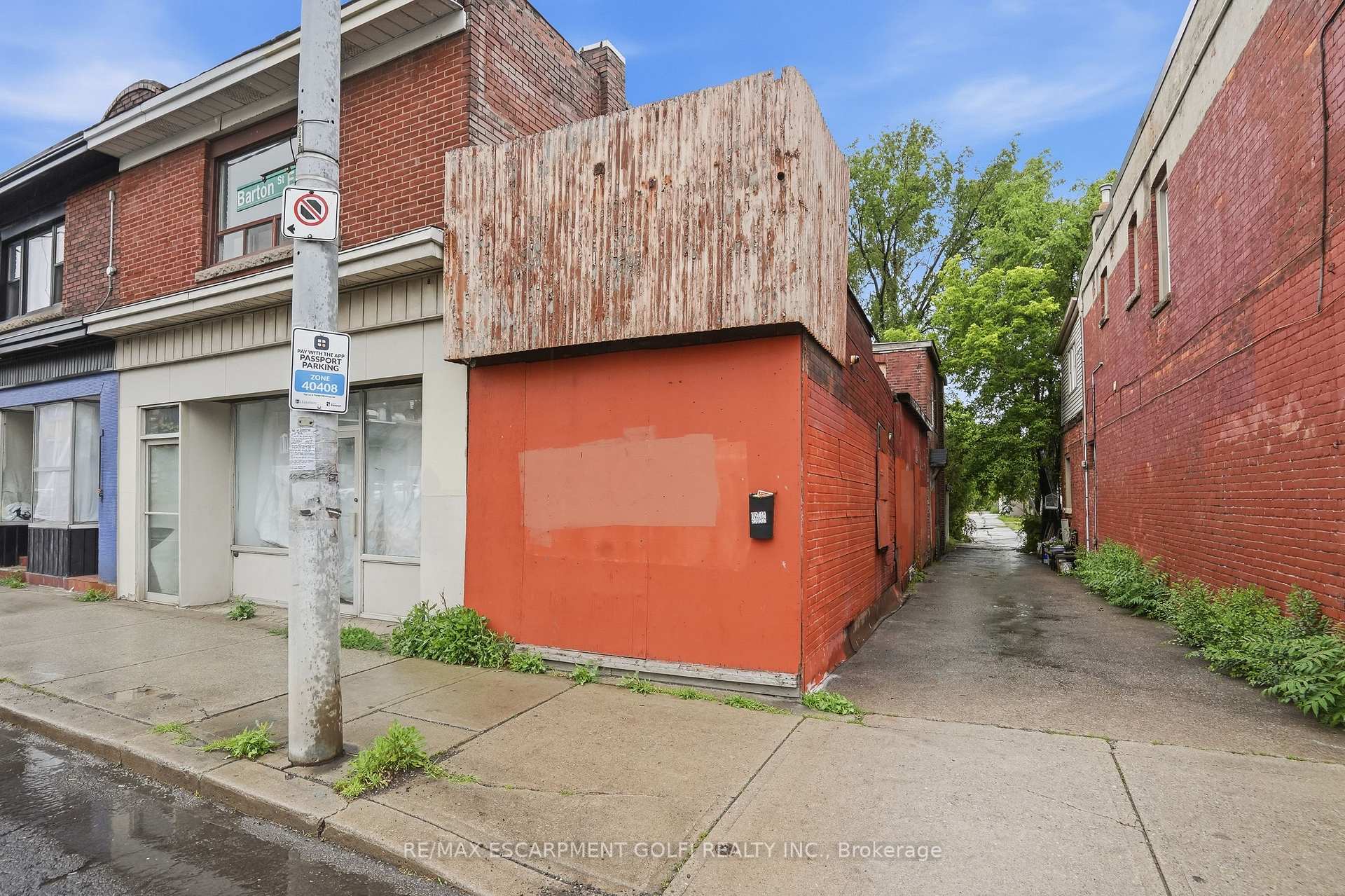 721 1/2 BARTON Street E, Hamilton, ON L8L 3A7, Hamilton — photo 1