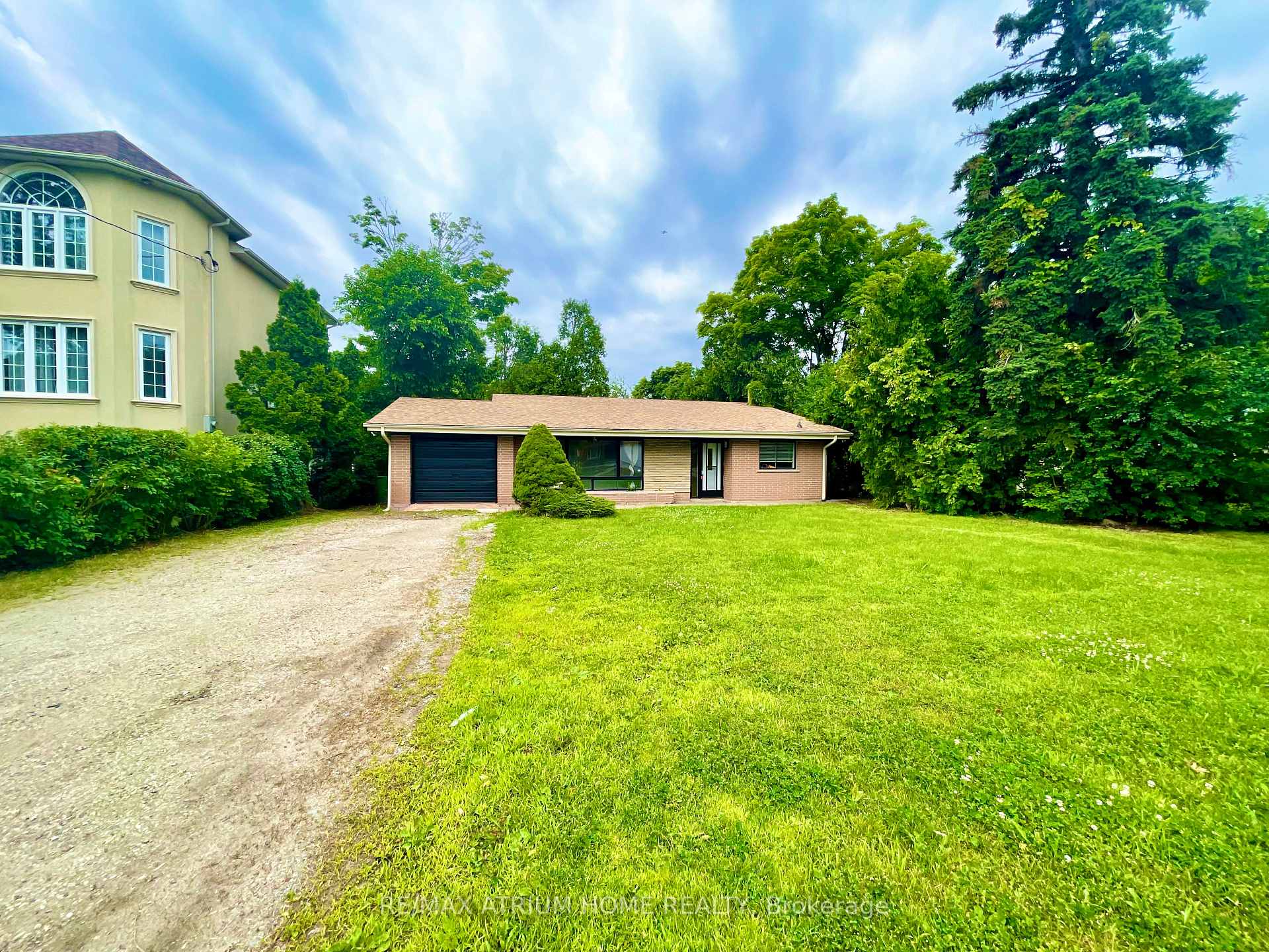 9740 Keele Street, Vaughan, ON L6A 3Y6, Vaughan — photo 1