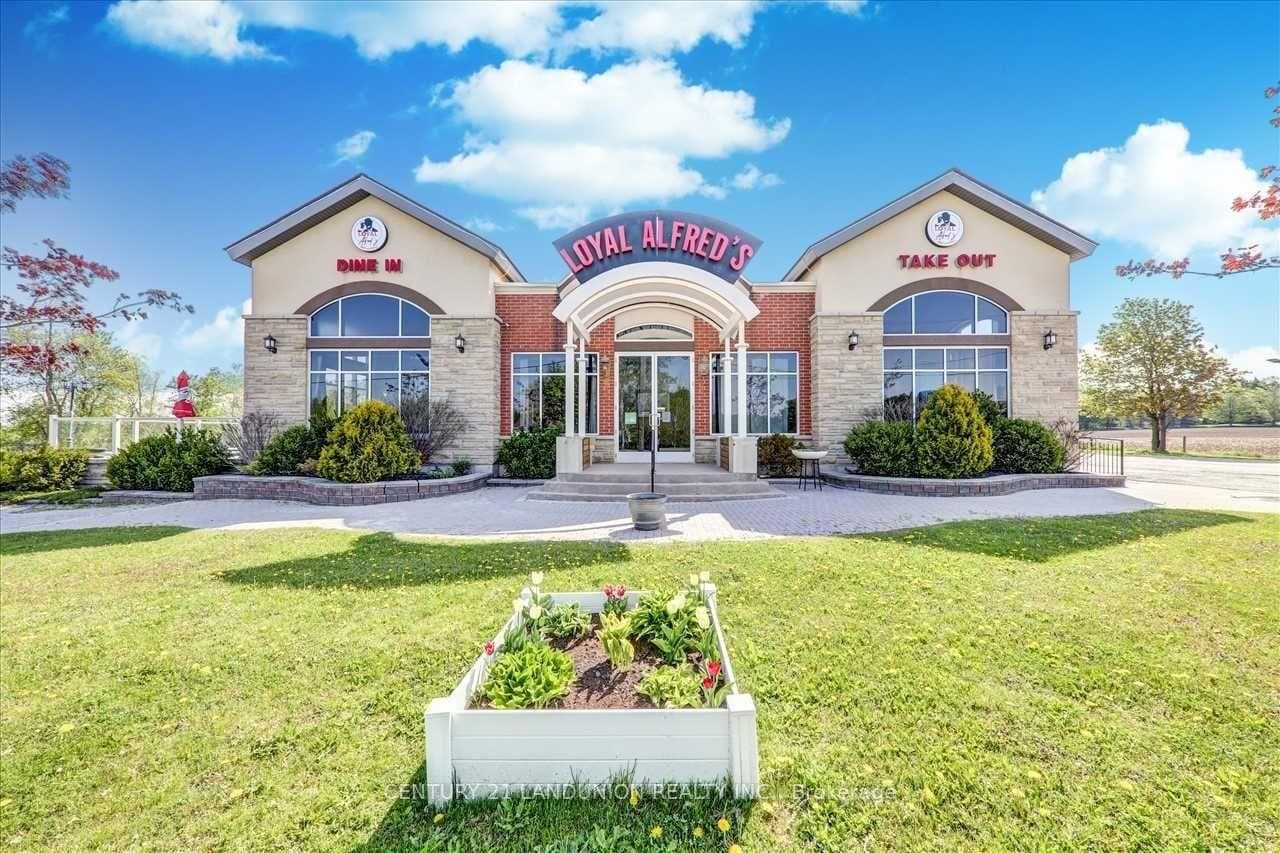 20215 Woodbine Avenue, East Gwillimbury, ON L0G 1R0, East Gwillimbury — photo 1