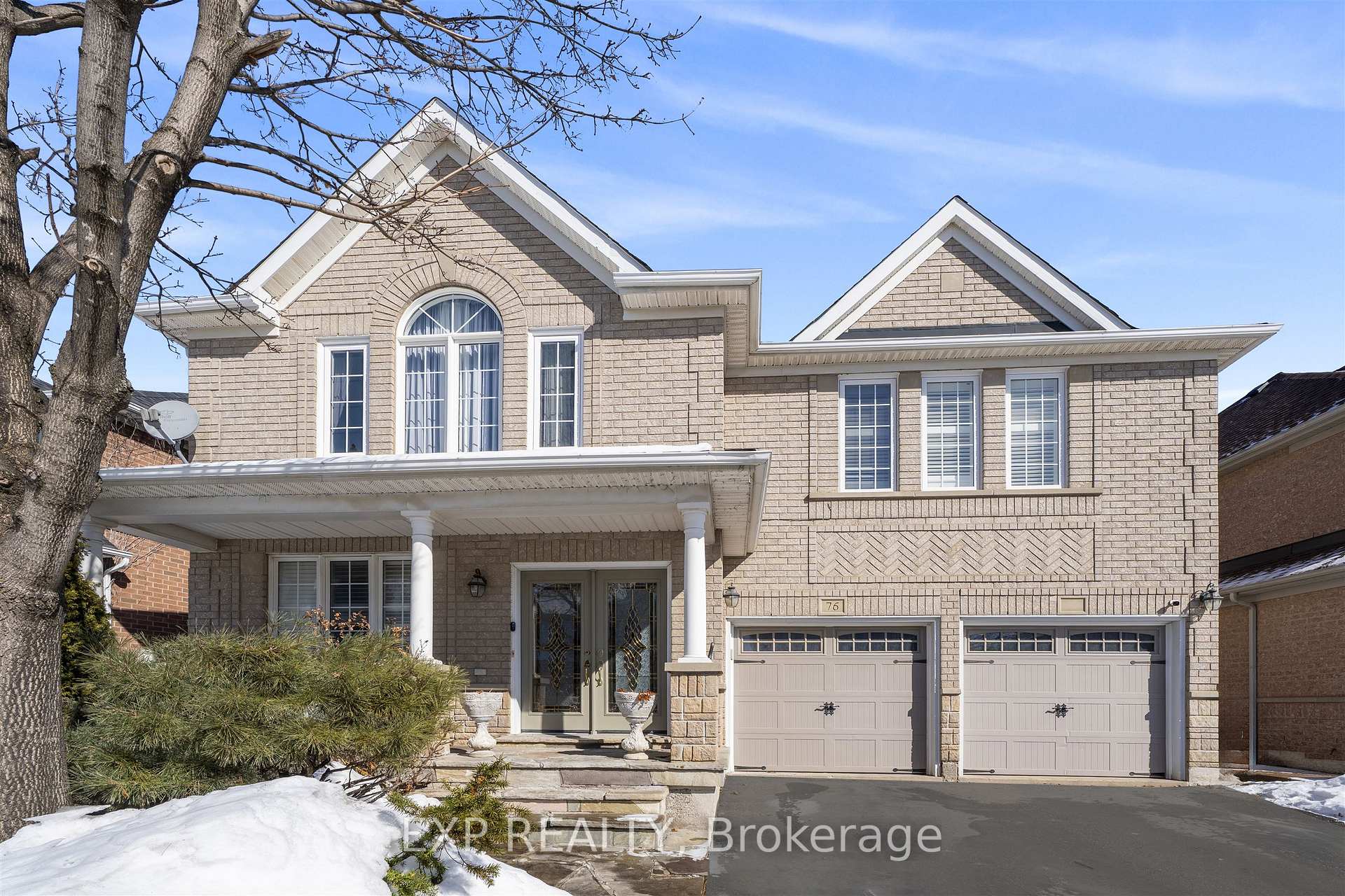 76 Hiberton Crescent, Brampton, ON L7A 3C9, Brampton — photo 1