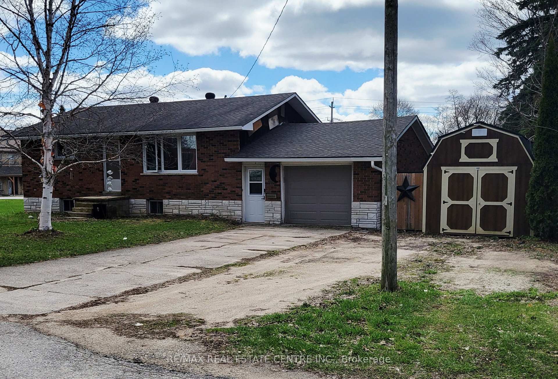 127 Hunter Street, Grey Highlands, ON N0G 1R0, Grey Highlands — photo 1