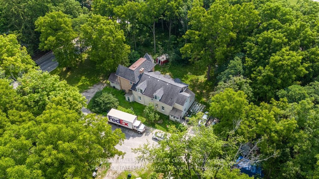 60 Drummond Street W, Perth, ON K7H 2K4, Perth — photo 1