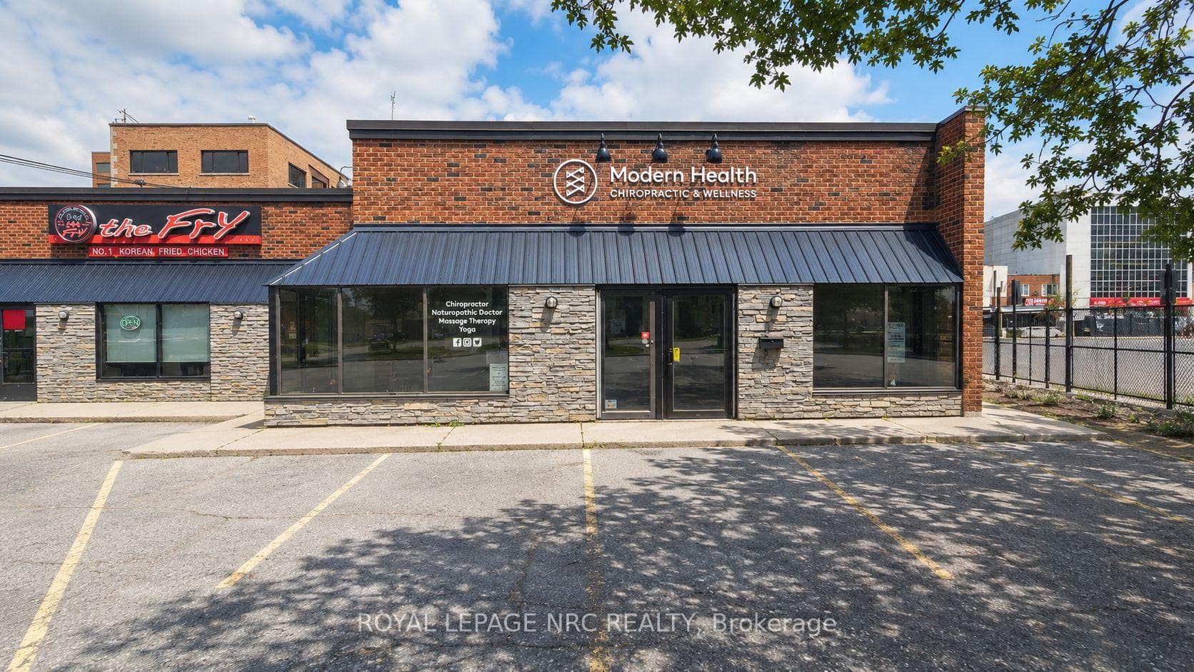 12 King Street 3, St. Catharines, ON L2R 3H3, St. Catharines — photo 1