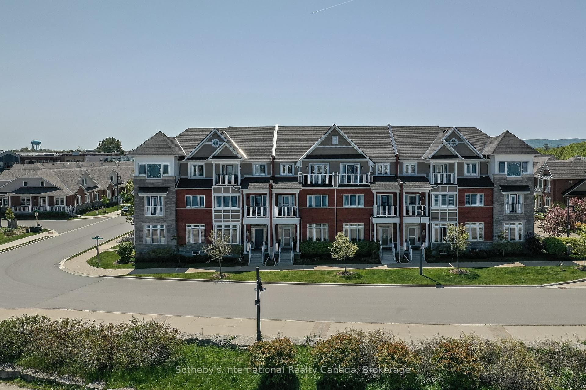 12 WHEELHOUSE Crescent, Collingwood, ON L9Y 0J9, Collingwood — photo 1