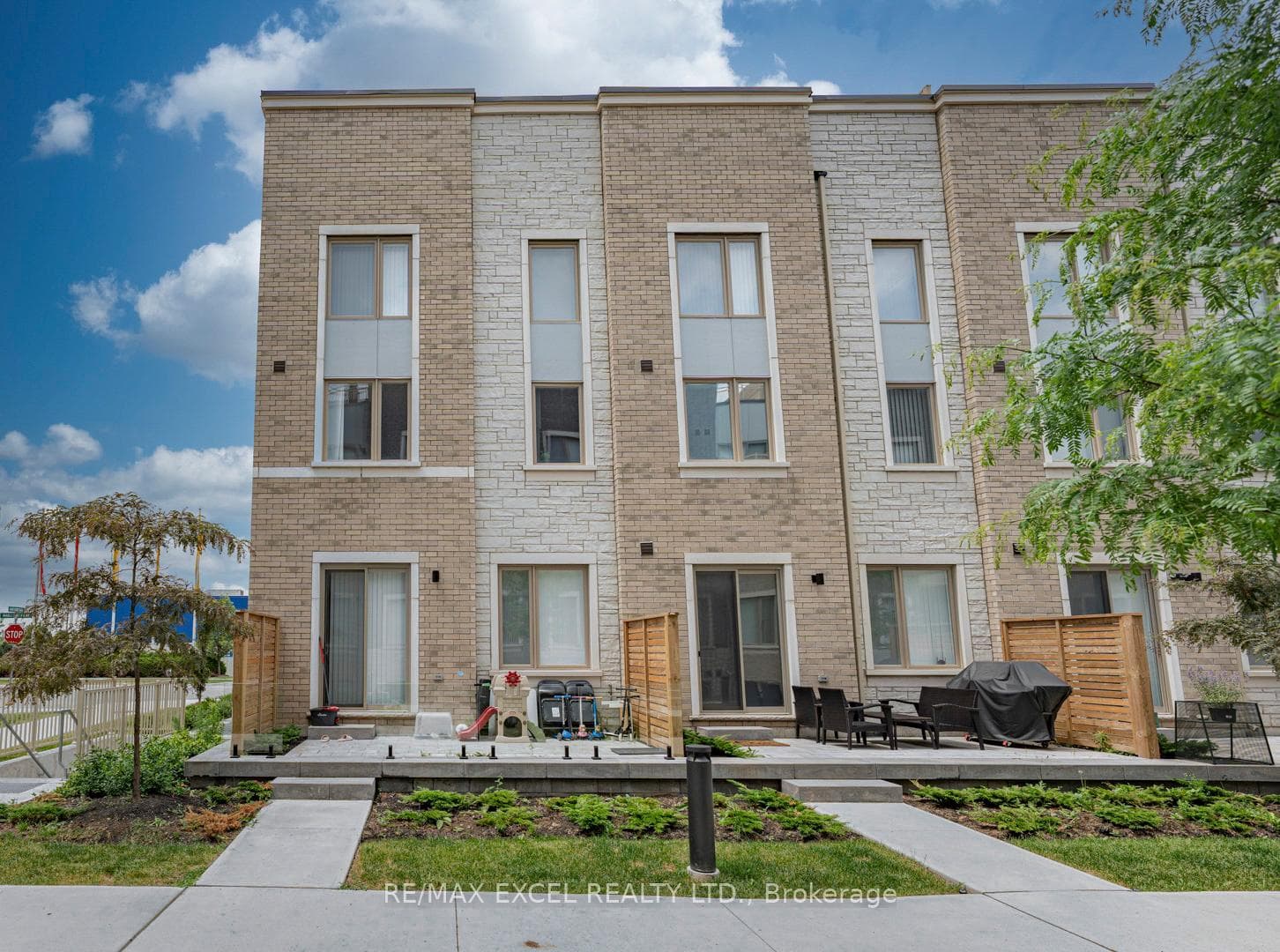 3 Mable Smith Way, Vaughan, ON L4K 0N7, Vaughan — photo 1