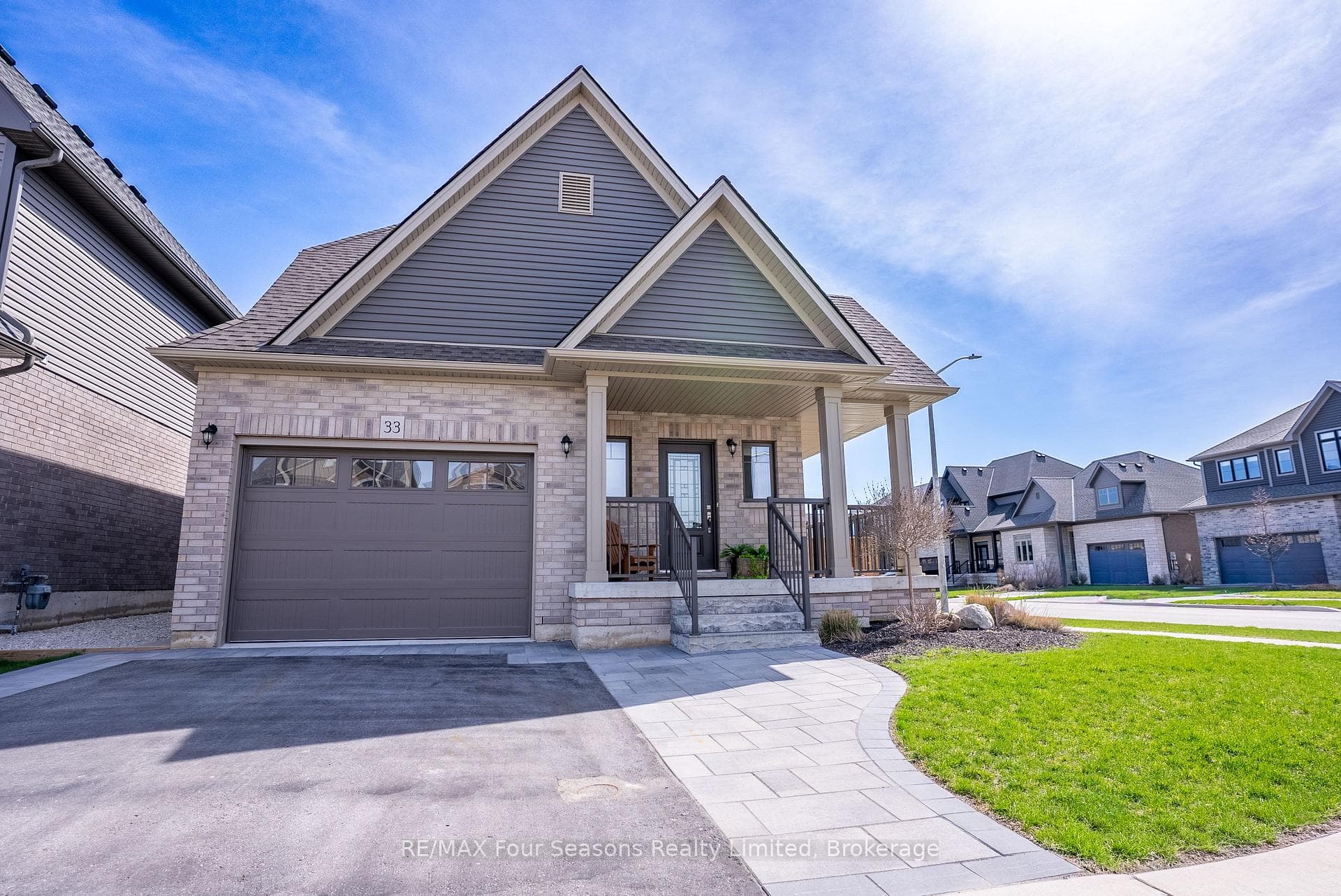 33 Kerr Street, Collingwood, ON L9Y 4B6, Collingwood — photo 1