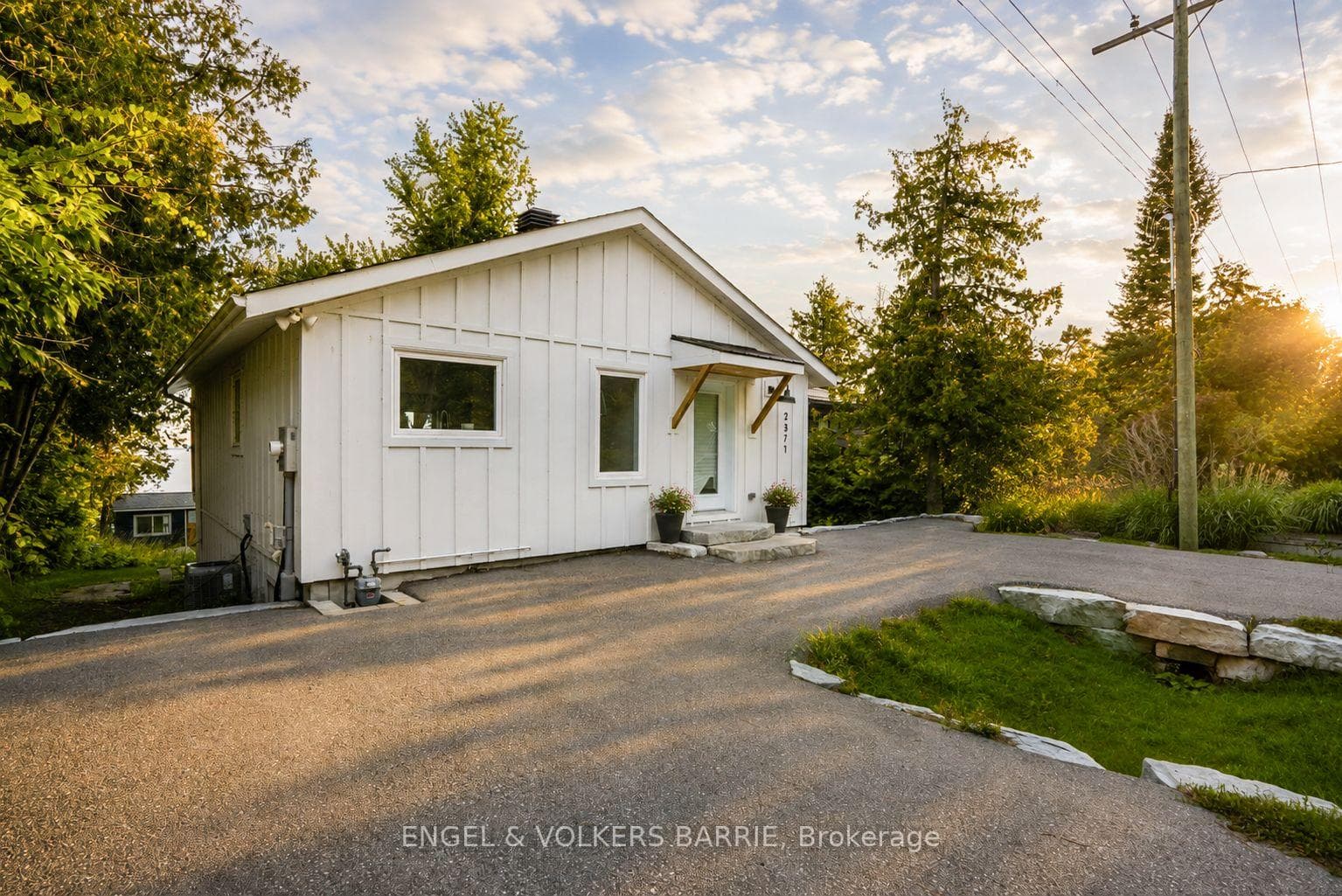 2371 Lakeshore Road E, Oro-Medonte, ON L0L 1T0, Oro-Medonte — photo 1