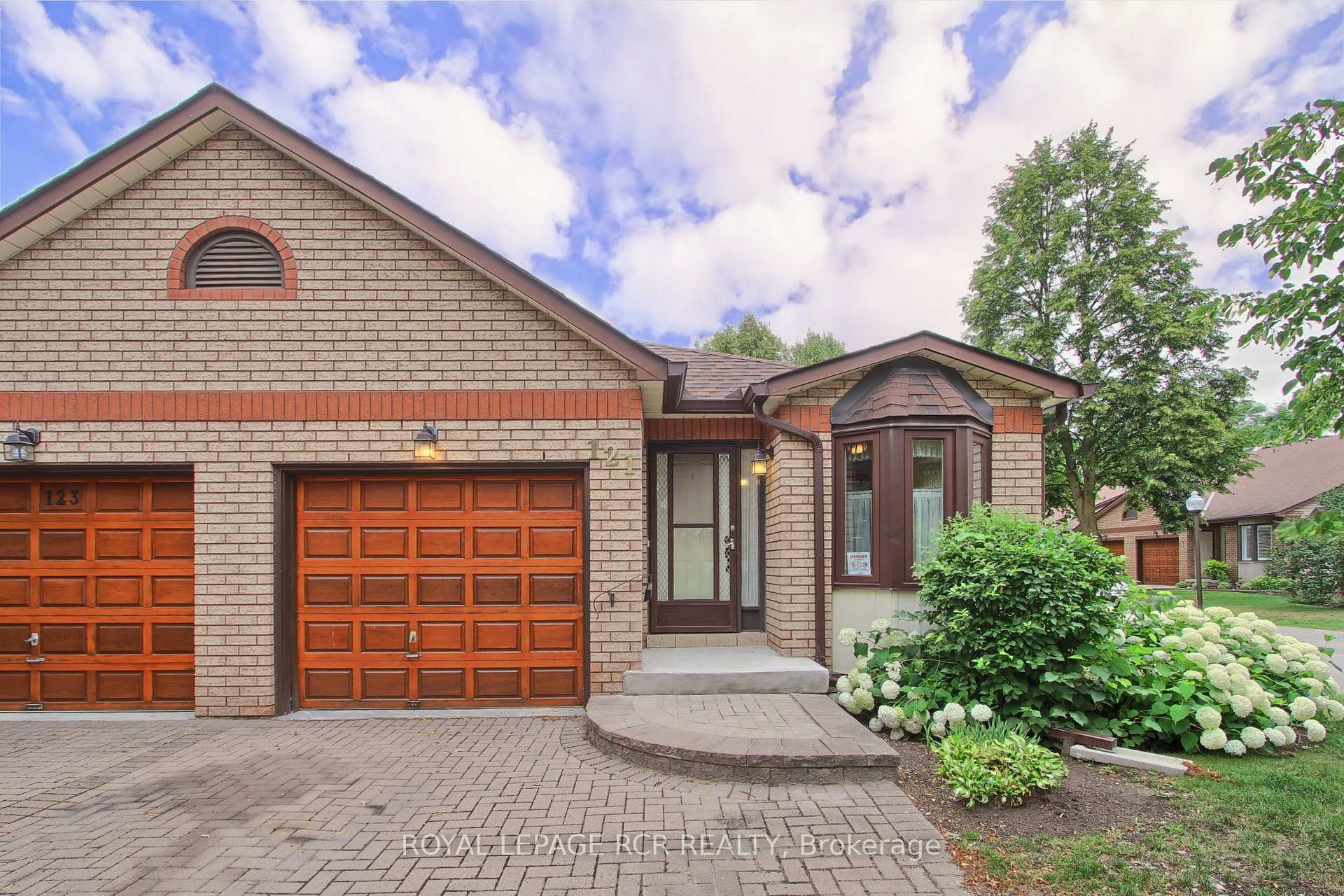 121 Green Briar Road 16, New Tecumseth, ON L9R 1S5, New Tecumseth — photo 1