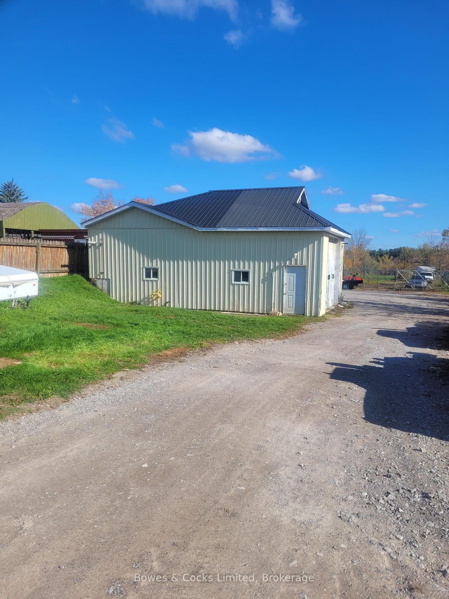 200 Lindsay Street S, Kawartha Lakes, ON K9V 2N3, Kawartha Lakes — photo 1