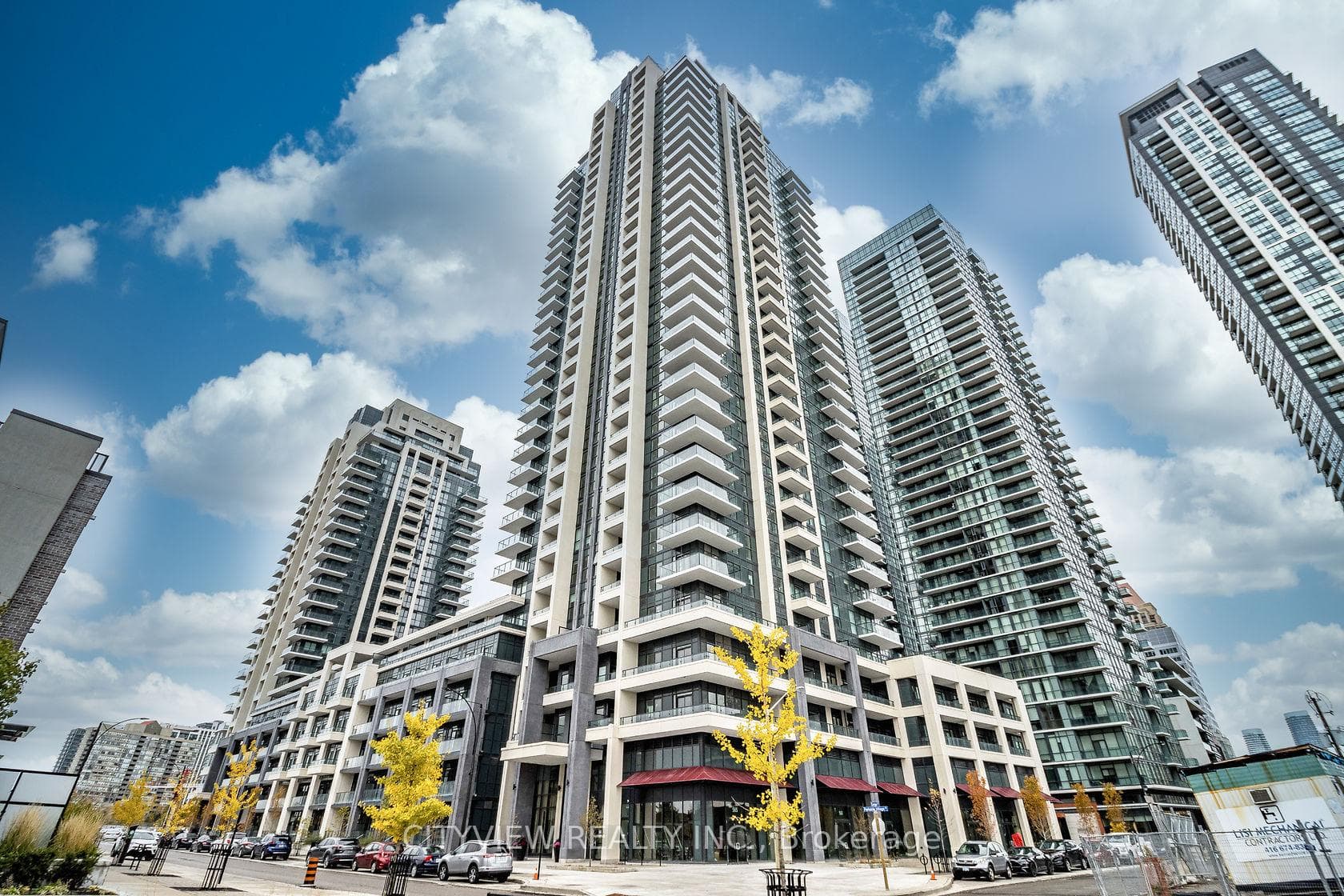 4055 Parkside Village Drive 1818, Mississauga, ON L5B 0K8, Mississauga — photo 1