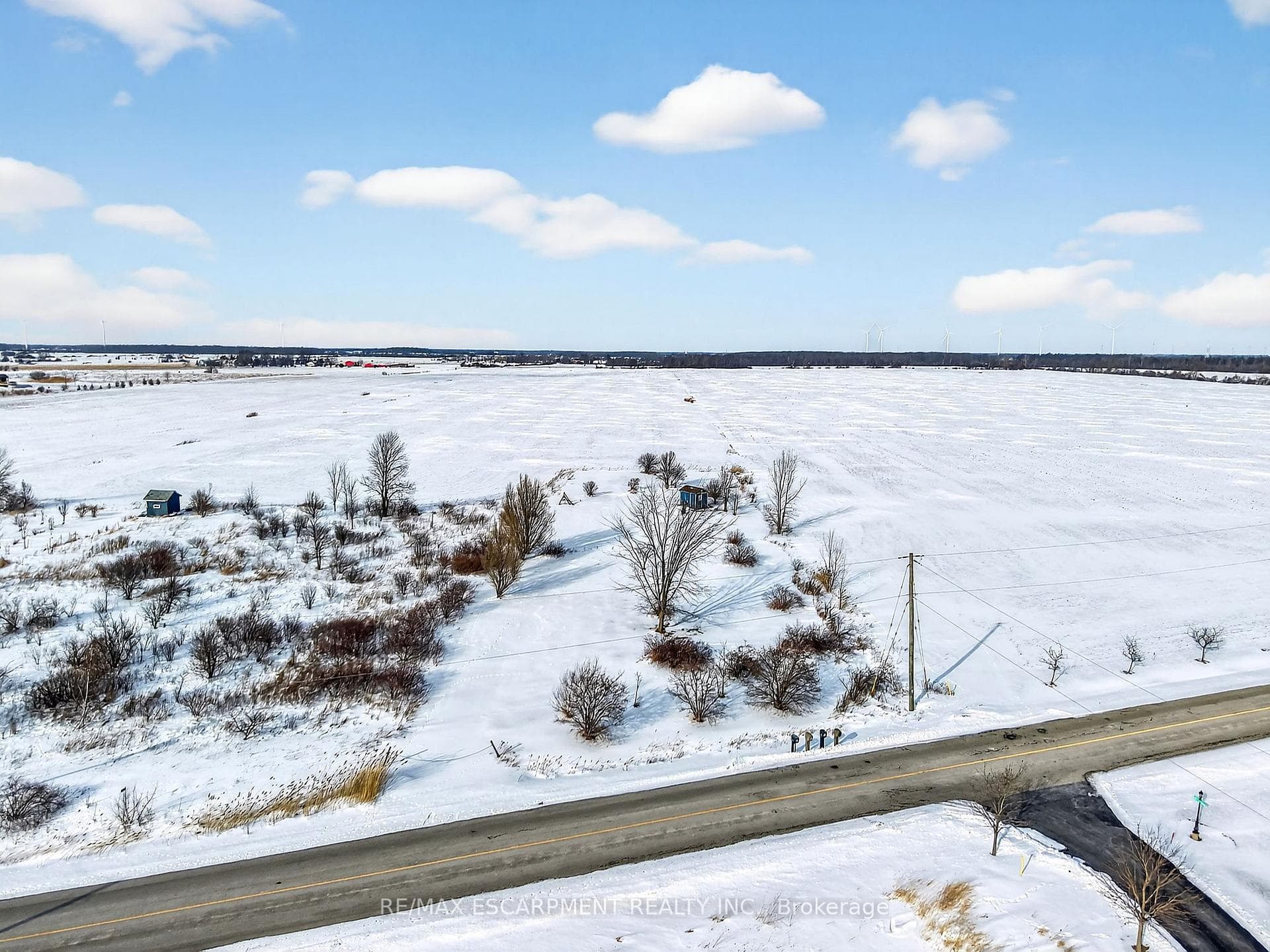 360 Lighthouse Drive, Haldimand, ON N1A 2W6, Haldimand — photo 1