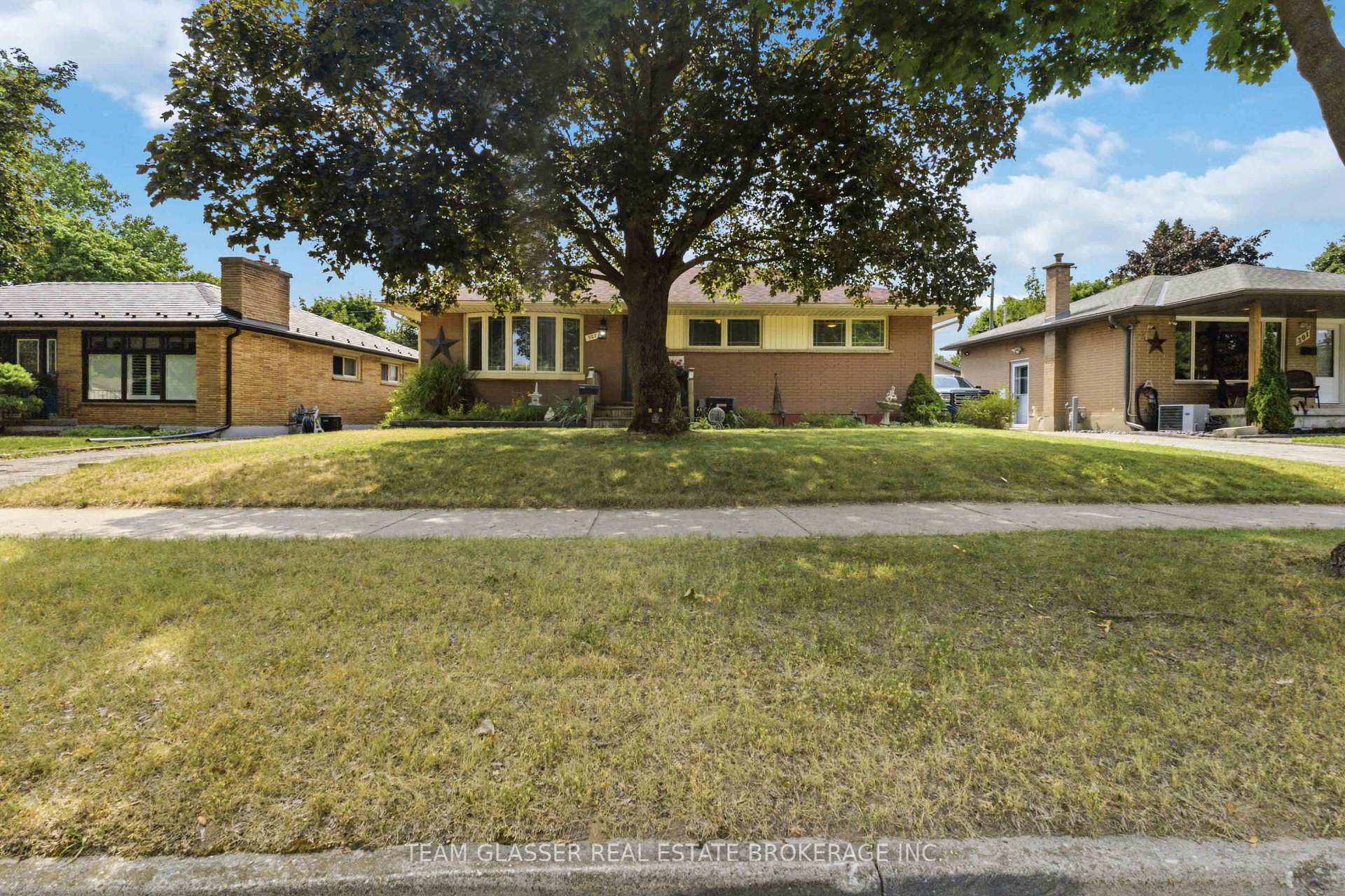 307 TWEEDSMUIR Avenue, London East, ON N5W 1L5, London East — photo 1
