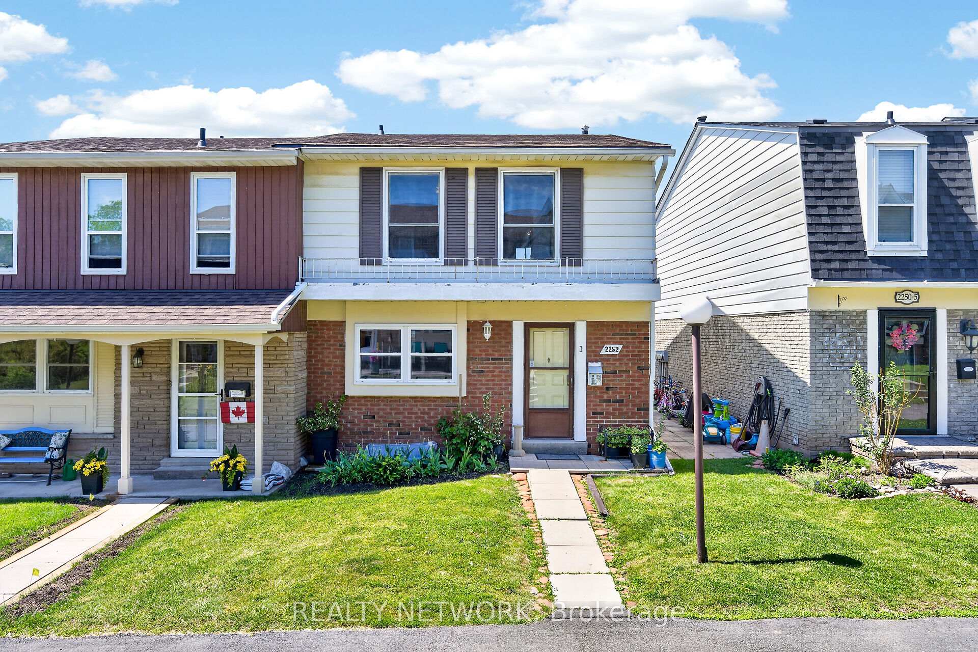 2252 Upper Middle Road 1, Burlington, ON L7P 2Z9, Burlington — photo 1