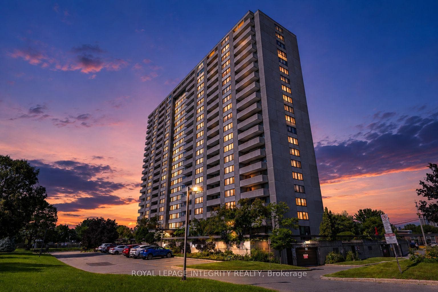 2625 Regina Street 1406, Britannia - Lincoln Heights and Area, ON K2B 5W8, Britannia - Lincoln Heights and Area — photo 1