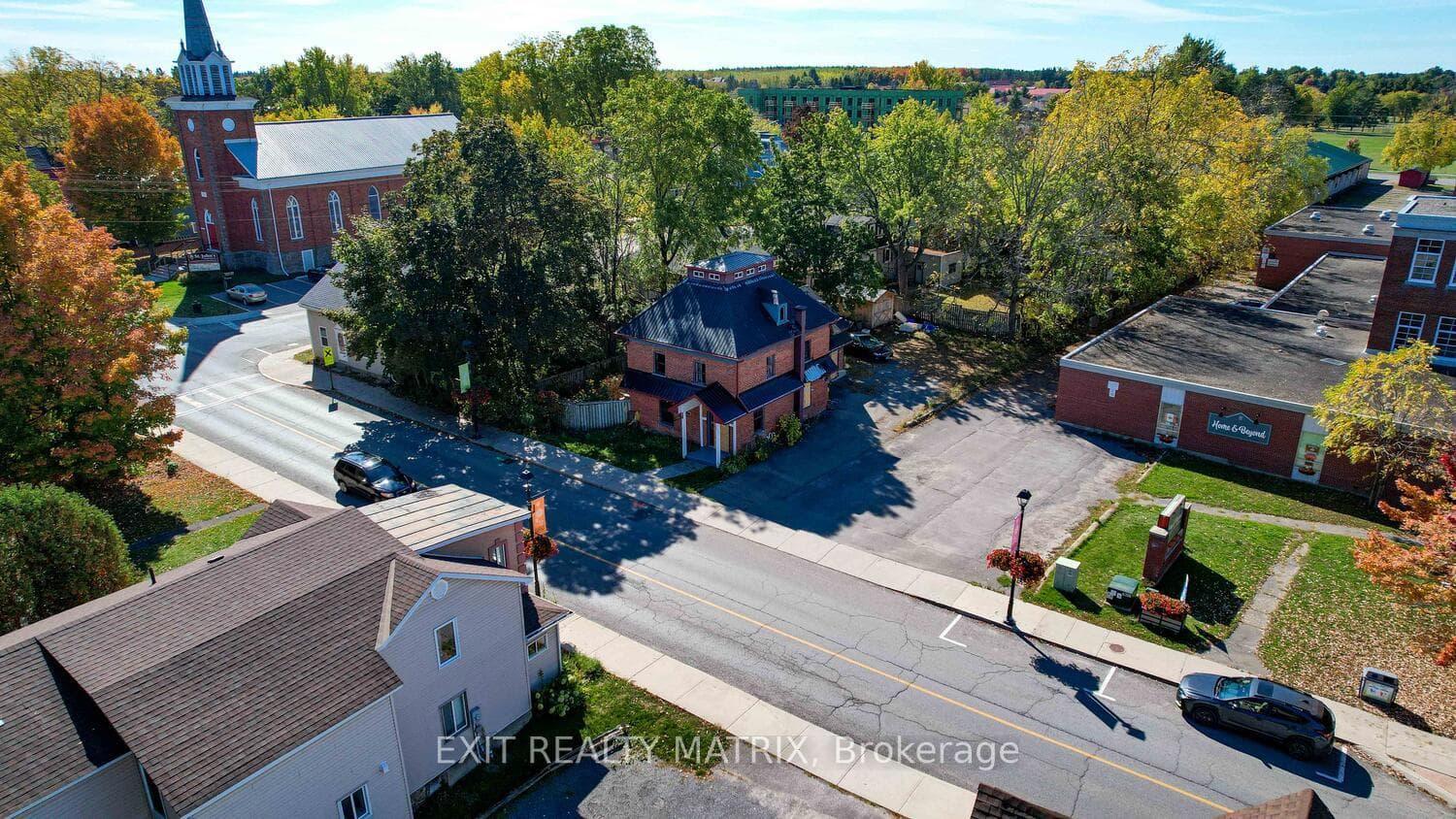 310 Prescott St Street, North Grenville, ON P7A 7P6, North Grenville — photo 1