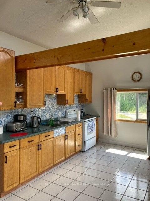 92 Swords(Windrose) Road, Whitestone, ON P0A 1G0, Whitestone — photo 1
