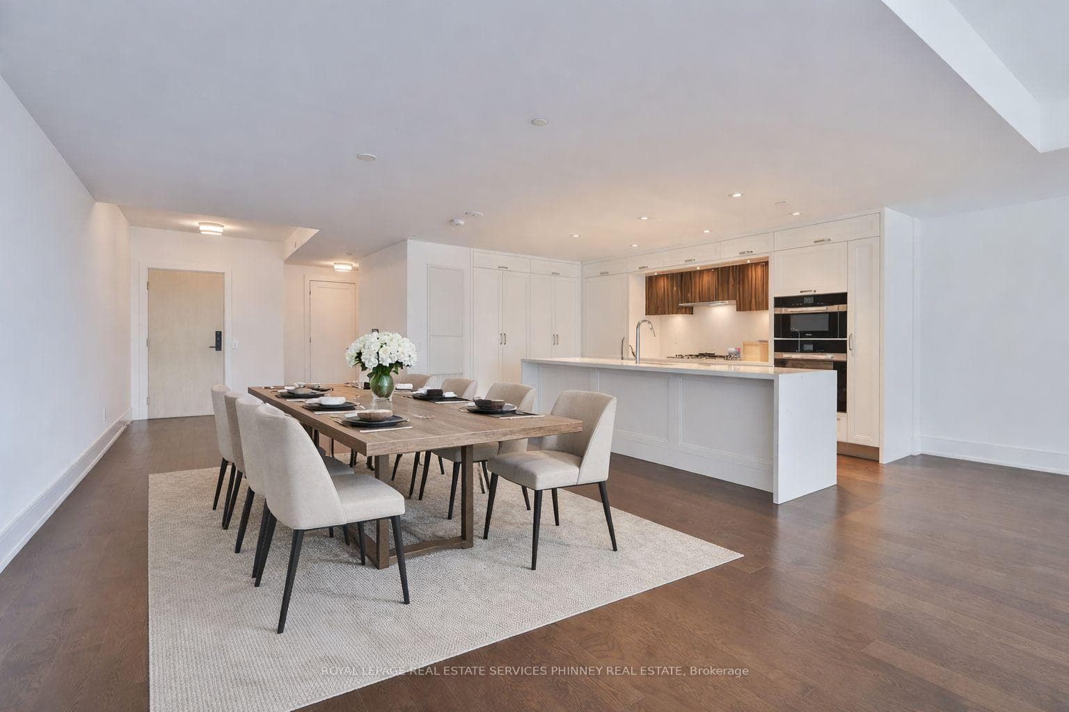 155 Merchants' Wharf 214, Toronto, ON M5A 0Y4, Toronto C08 — photo 1