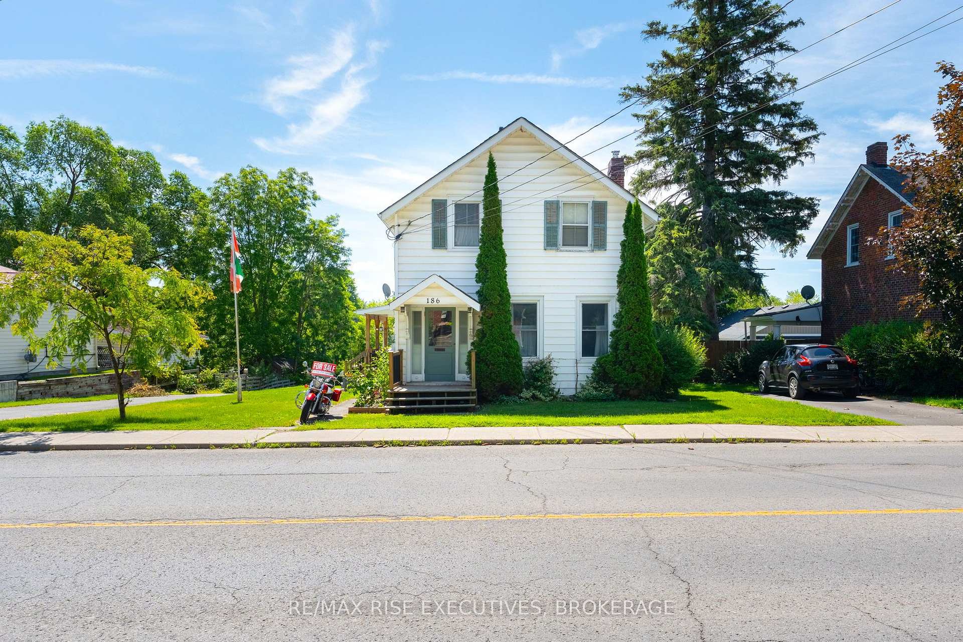 186 Bridge Street W, Greater Napanee, ON K7R 2E4, Greater Napanee — photo 1