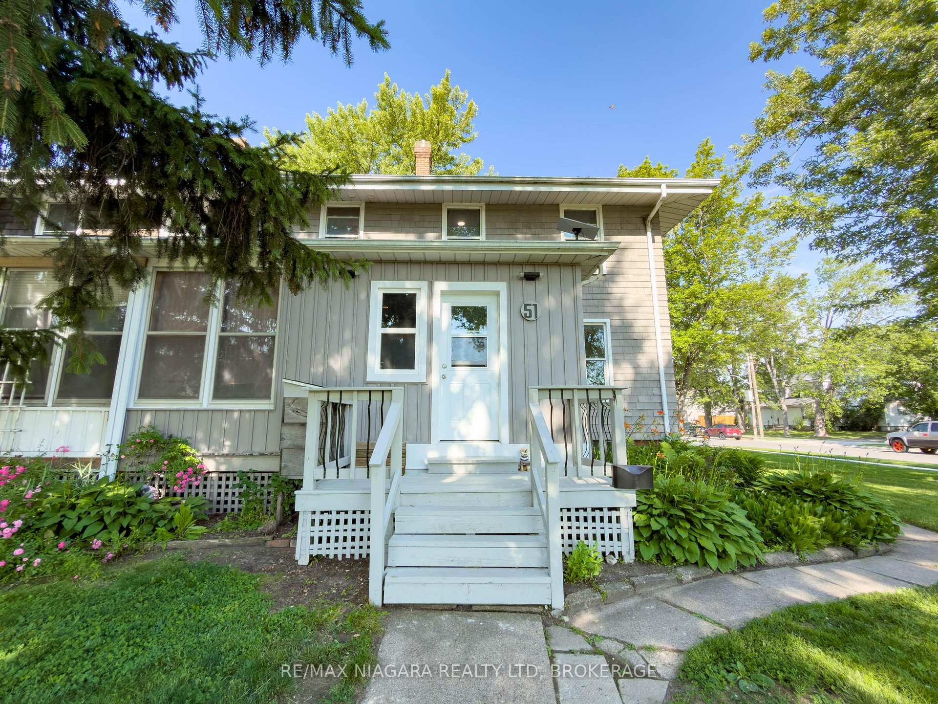 51 Plymouth Road, Welland, ON L3B 3C5, Welland — photo 1