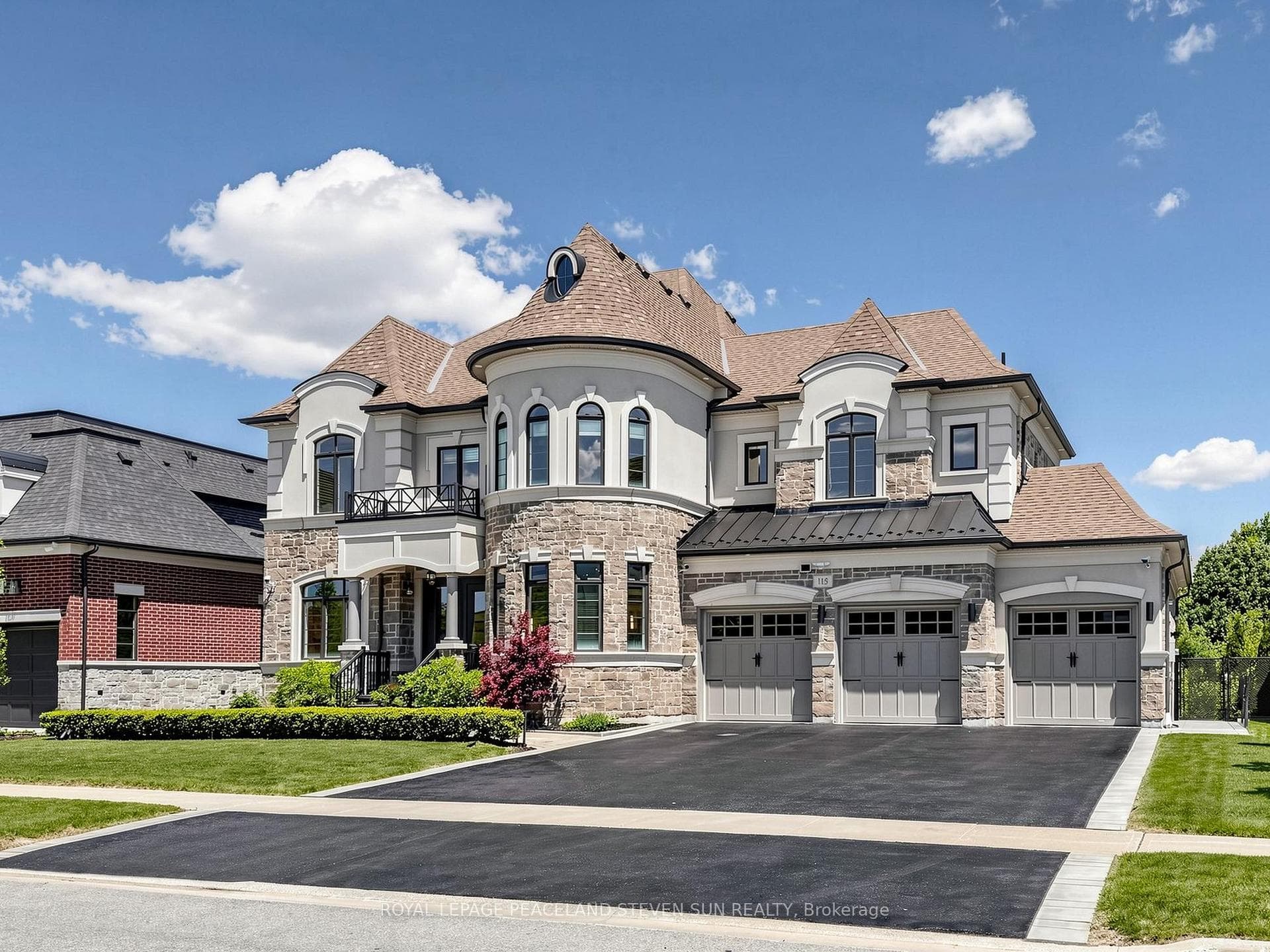 115 Carmichael Crescent, King, ON L7B 0N2