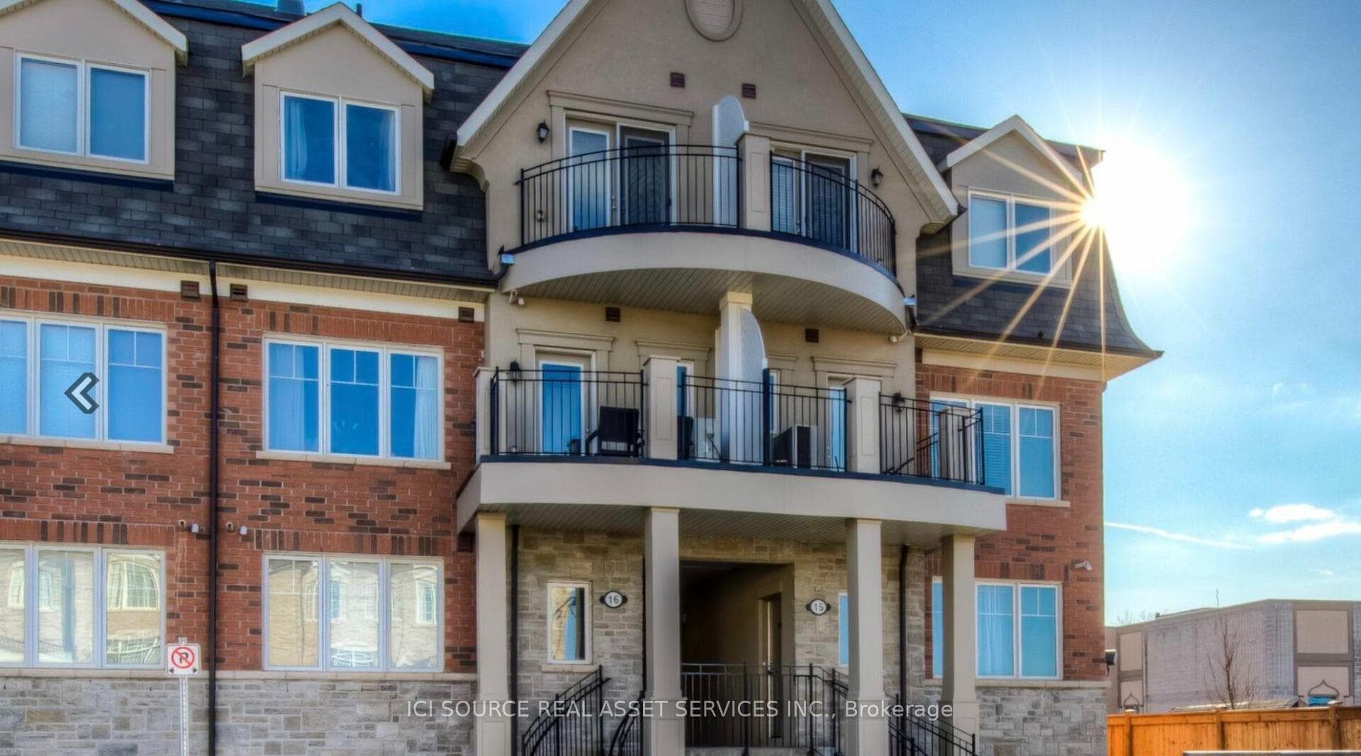2420 Baronwood Drive 1501, Oakville, ON L6M 0X6, Oakville — photo 1