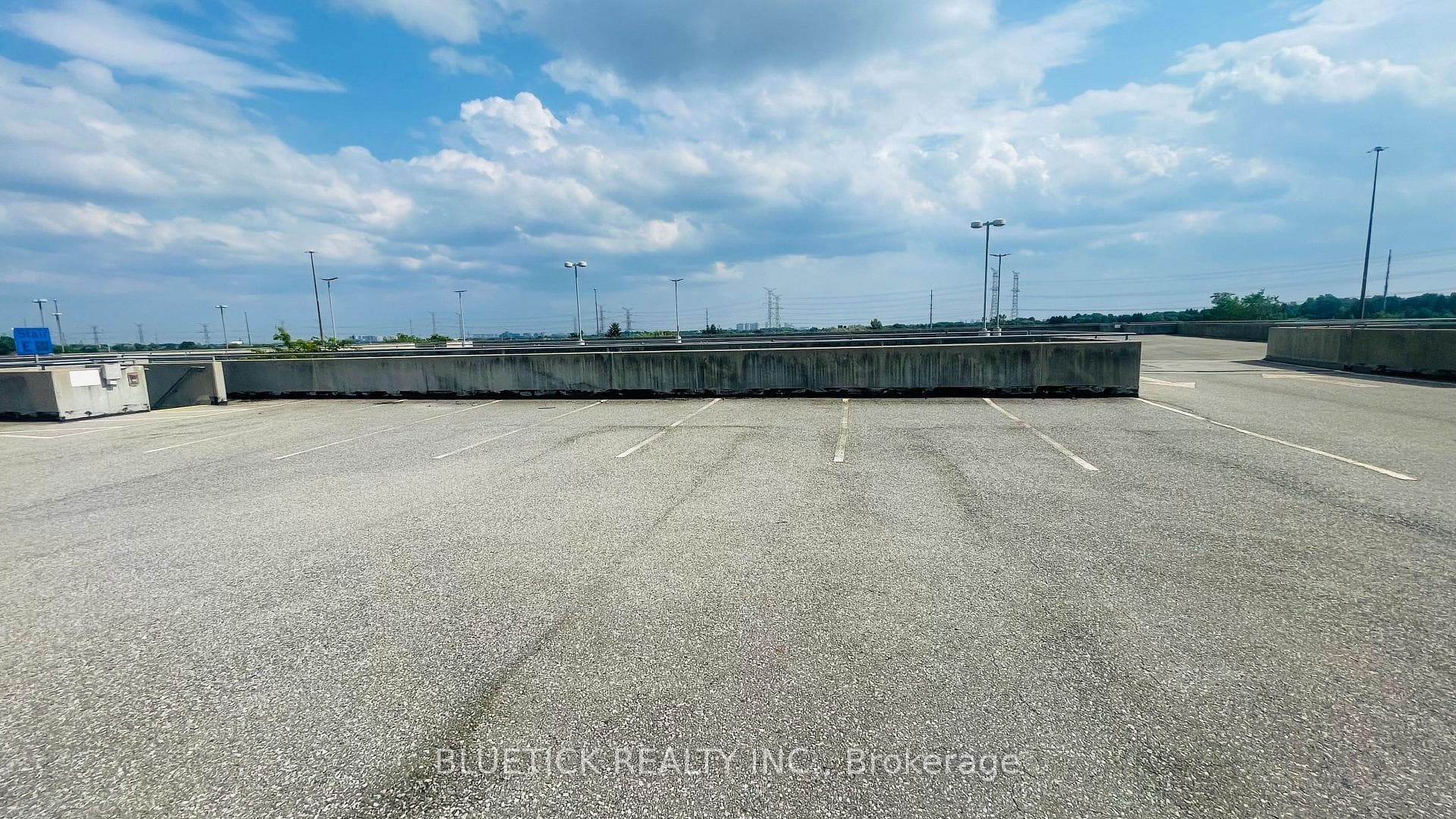 55 Commerce Valley Drive Land, Markham, ON L3T 7V9, Markham — photo 1