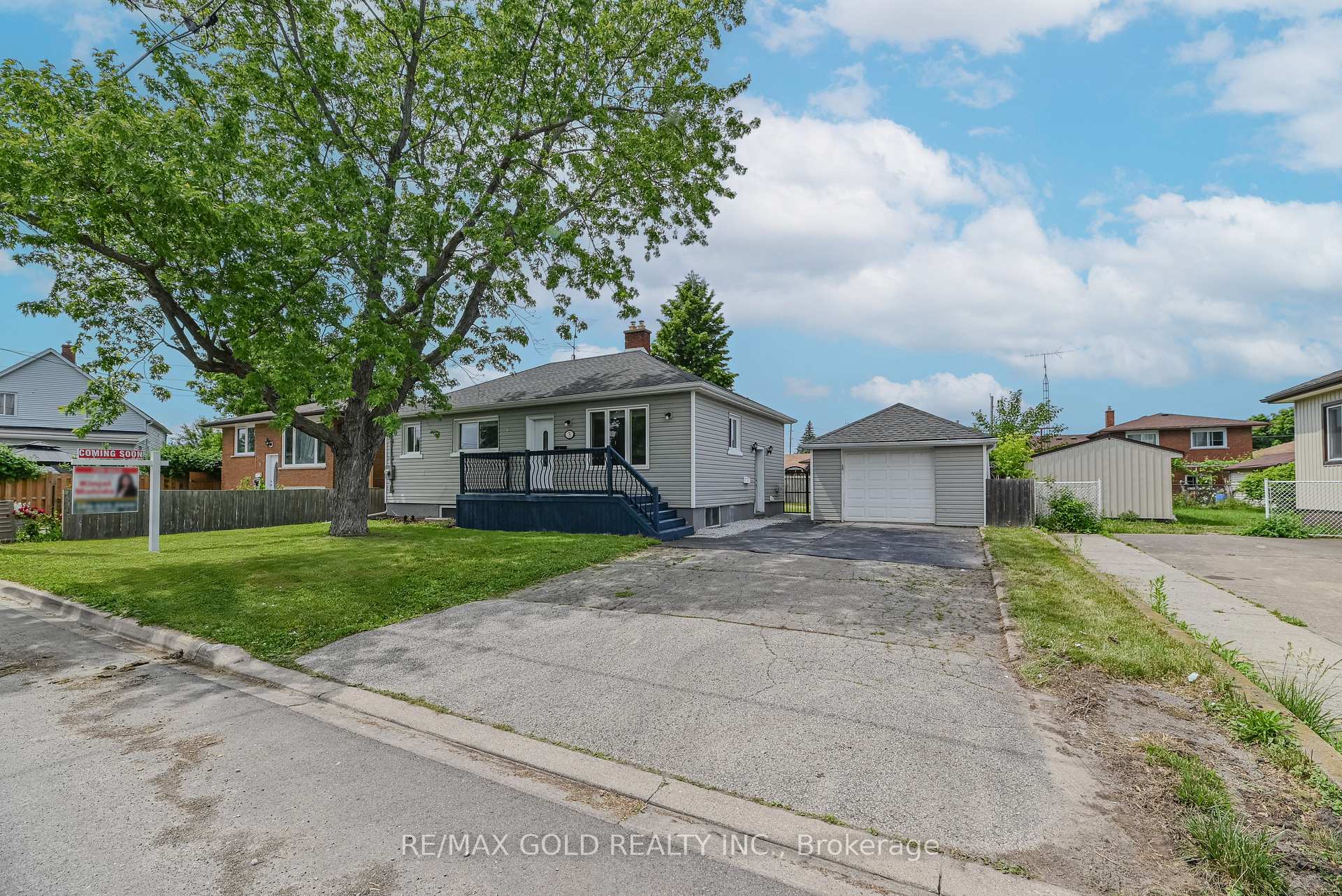3 Myrtle Avenue S, St. Catharines, ON L2M 5W2, St. Catharines — photo 1