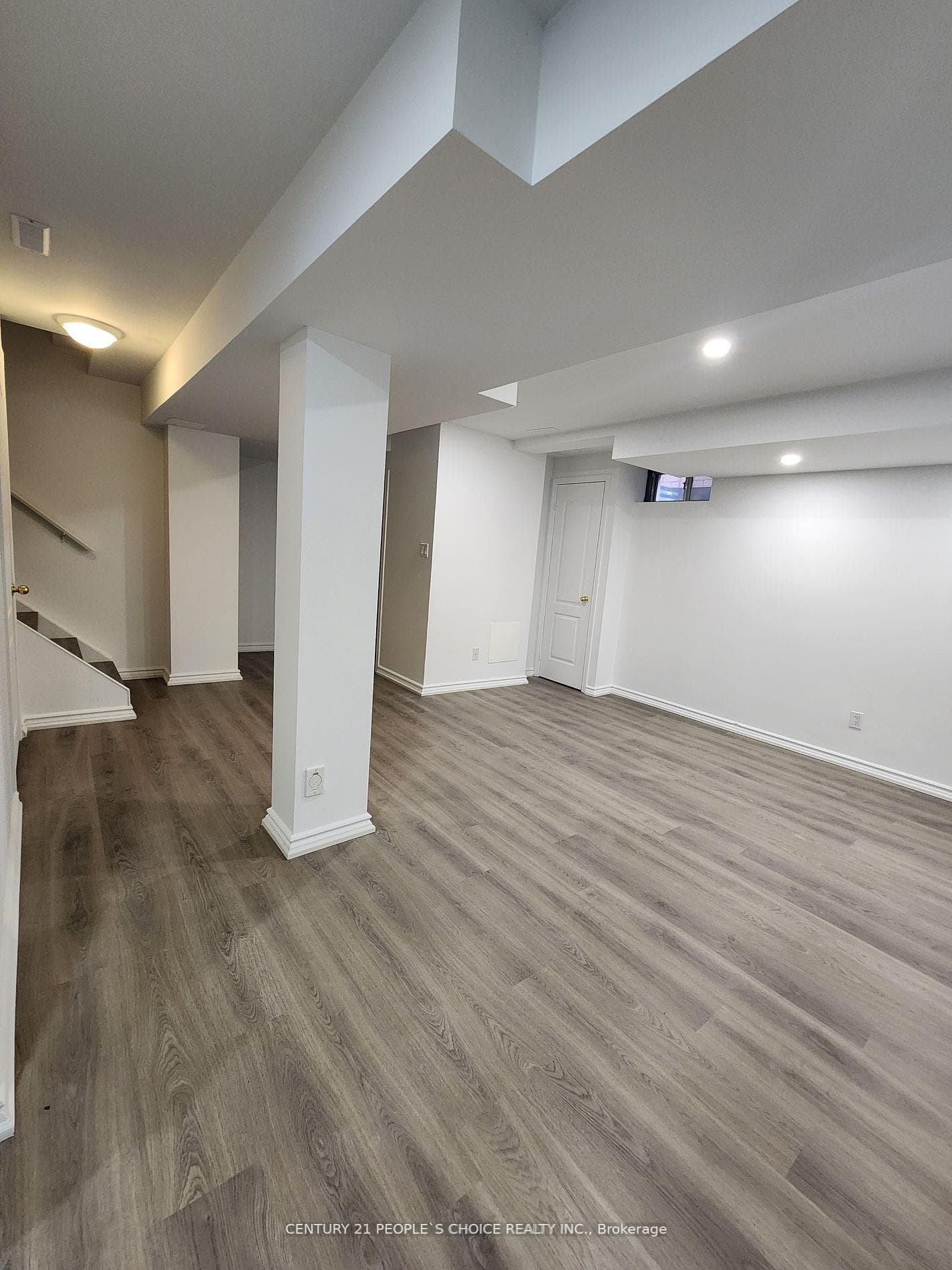 4842 Rosebush Road Bsmt, Mississauga, ON L5M 5M1, Mississauga — photo 1