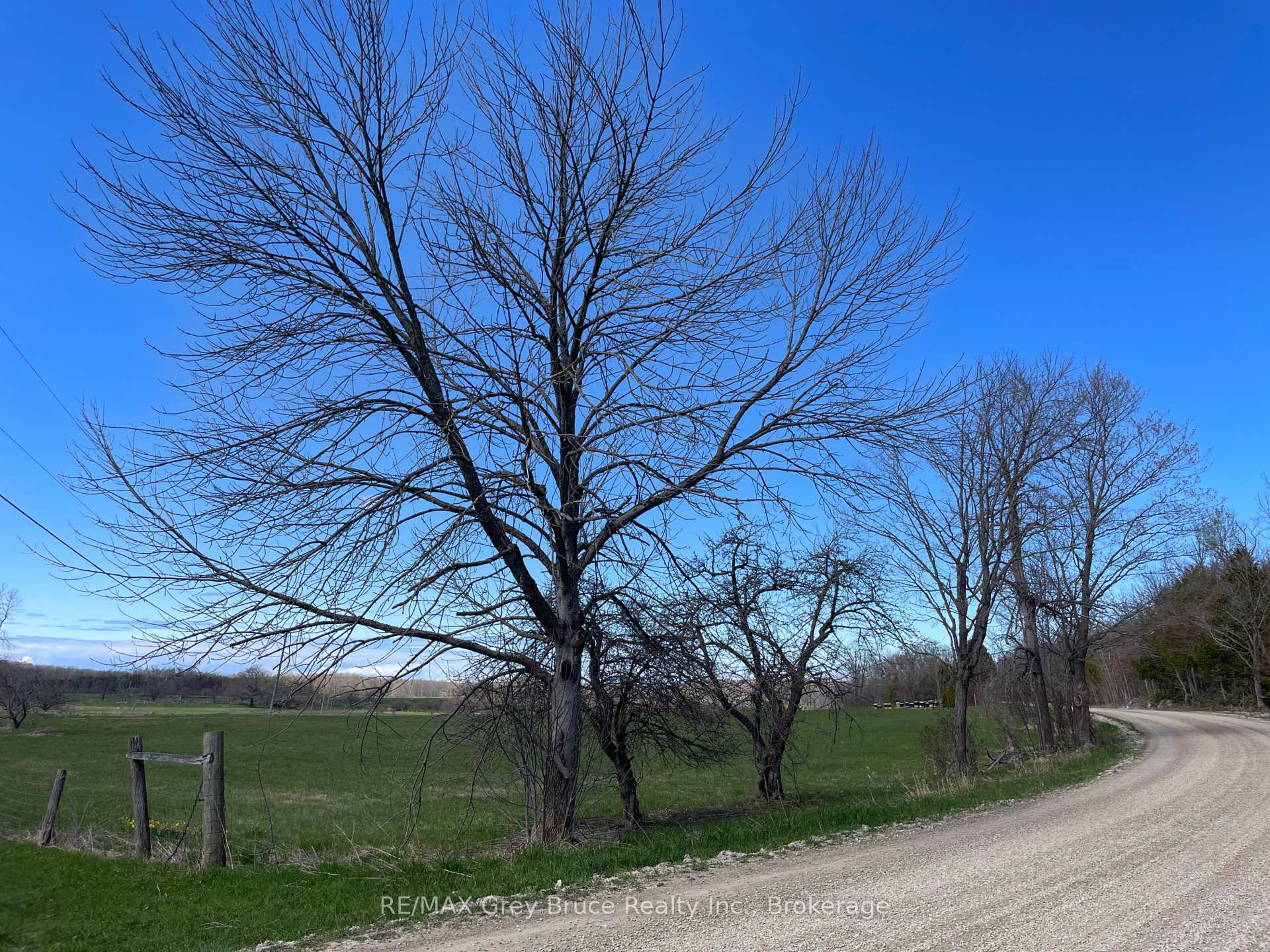 Part 1 Cape Chin North Road, Northern Bruce Peninsula, ON N0H 1W0, Northern Bruce Peninsula — photo 1