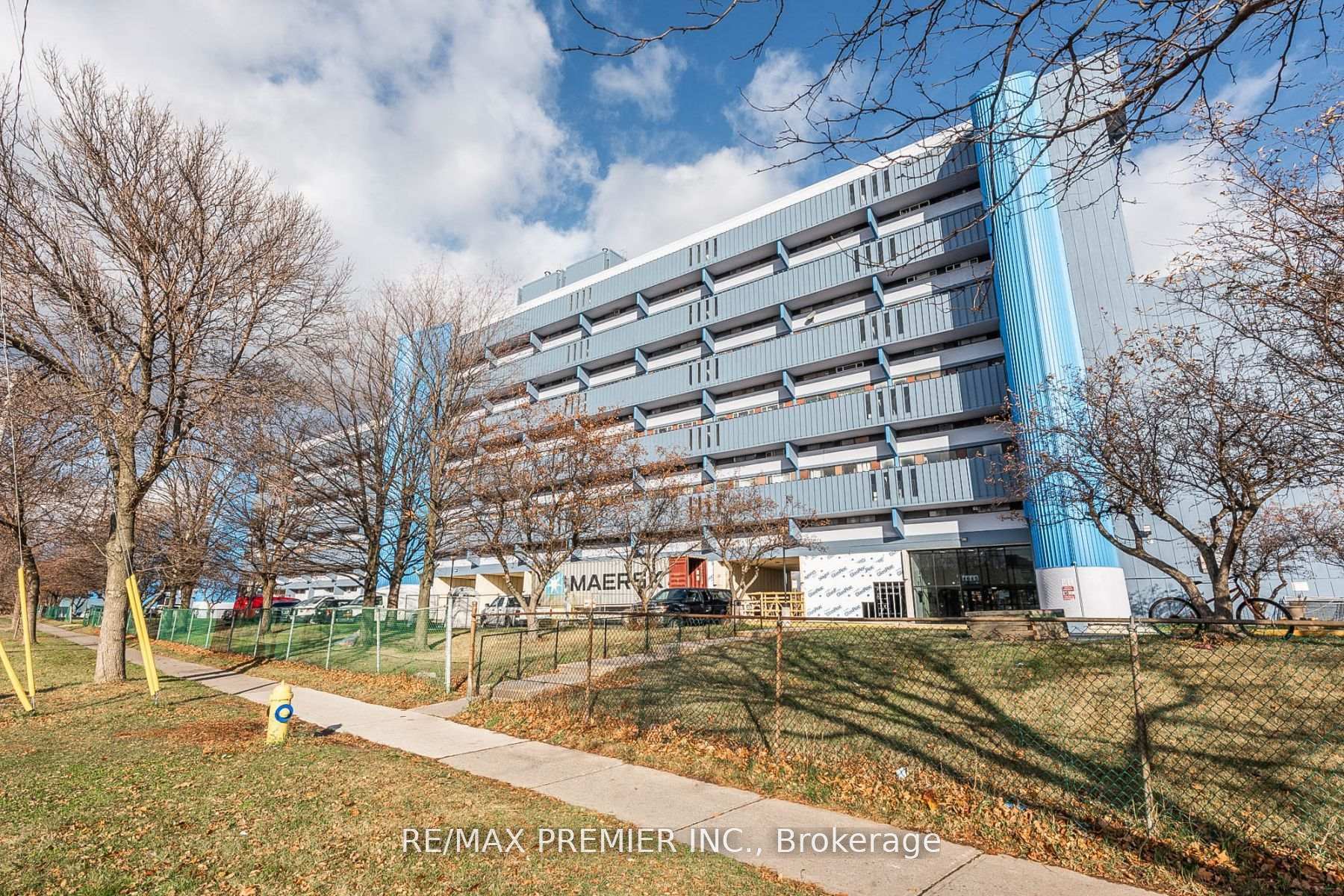 4673 Jane Street 807, Toronto, ON M3N 2L1, Toronto W05 — photo 1