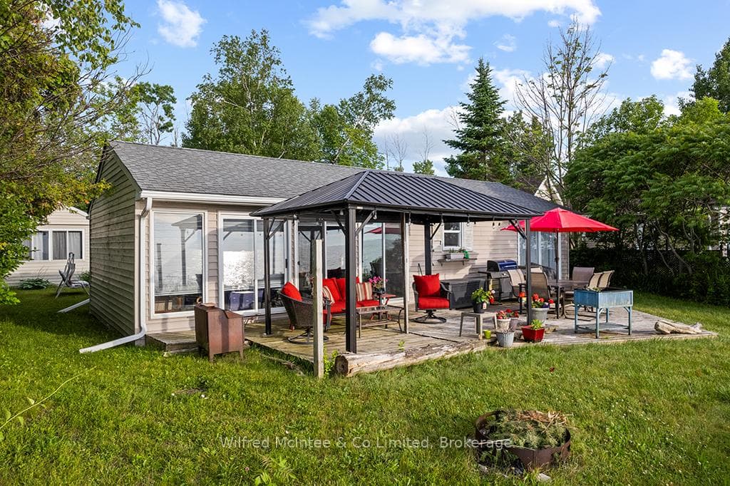 531 Bruce ROAD 13 Road, Native Leased Lands, ON N0H 2L0, Native Leased Lands — photo 1