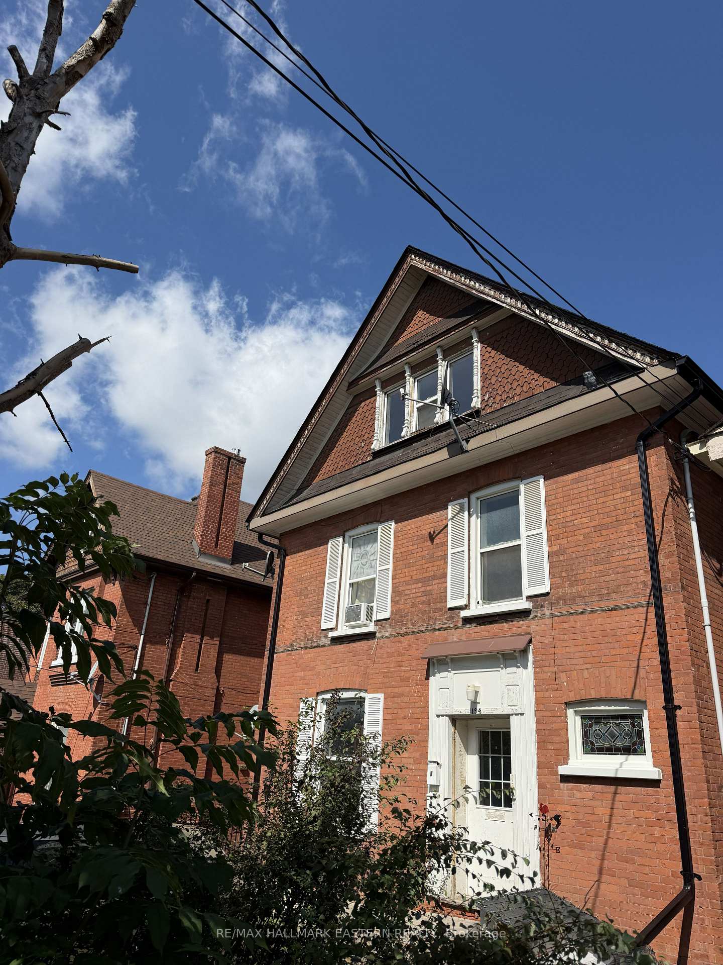 194 London Street, Peterborough, ON K9H 2Y9, Peterborough — photo 1