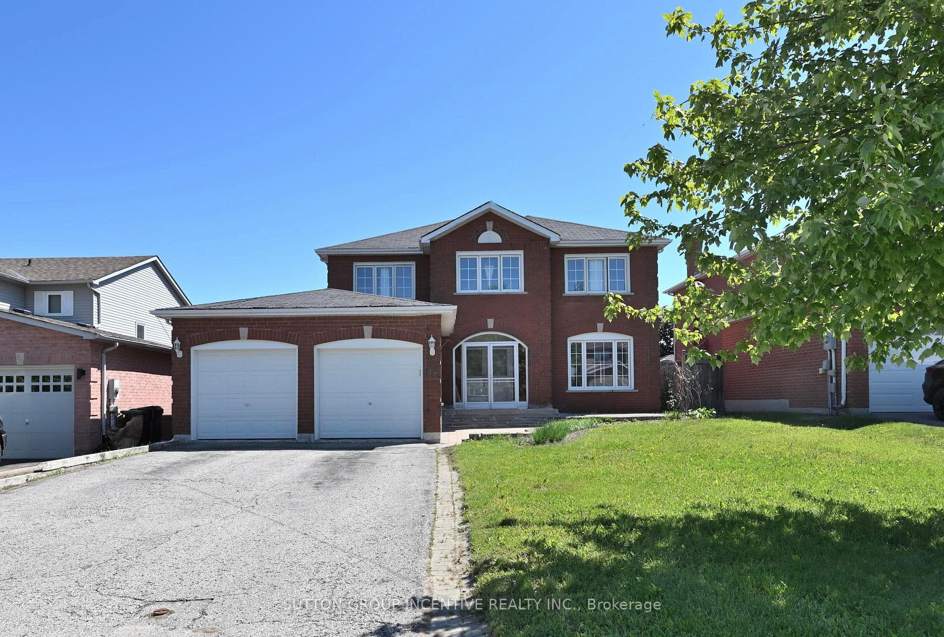 98 CARDINAL Street, Barrie, ON L4M 6E3, Barrie — photo 1