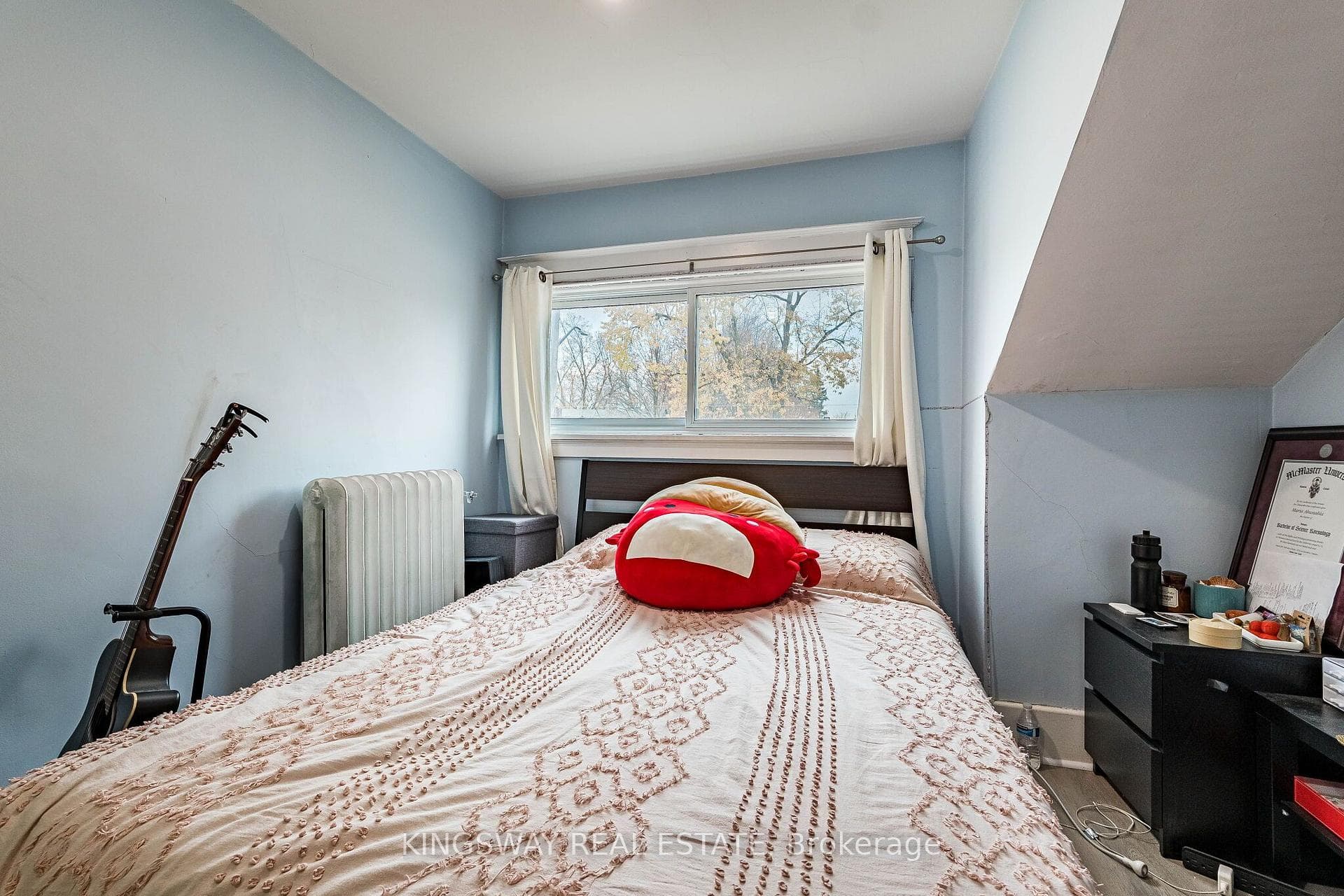 74 Guelph Street, Halton Hills, ON L7G 3Z5, Halton Hills — photo 1