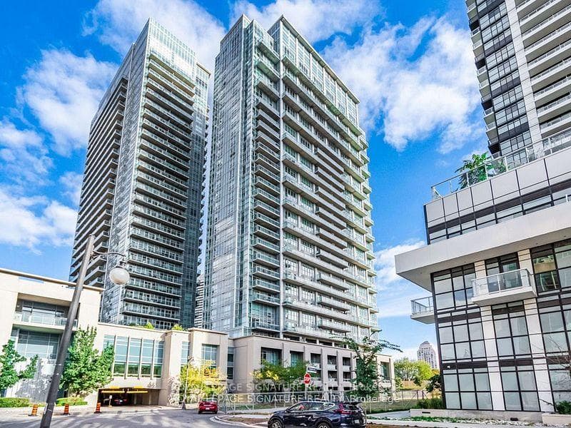 155 Legion Road N 1905, Toronto, ON M8Y 0A7, Toronto W06 — photo 1