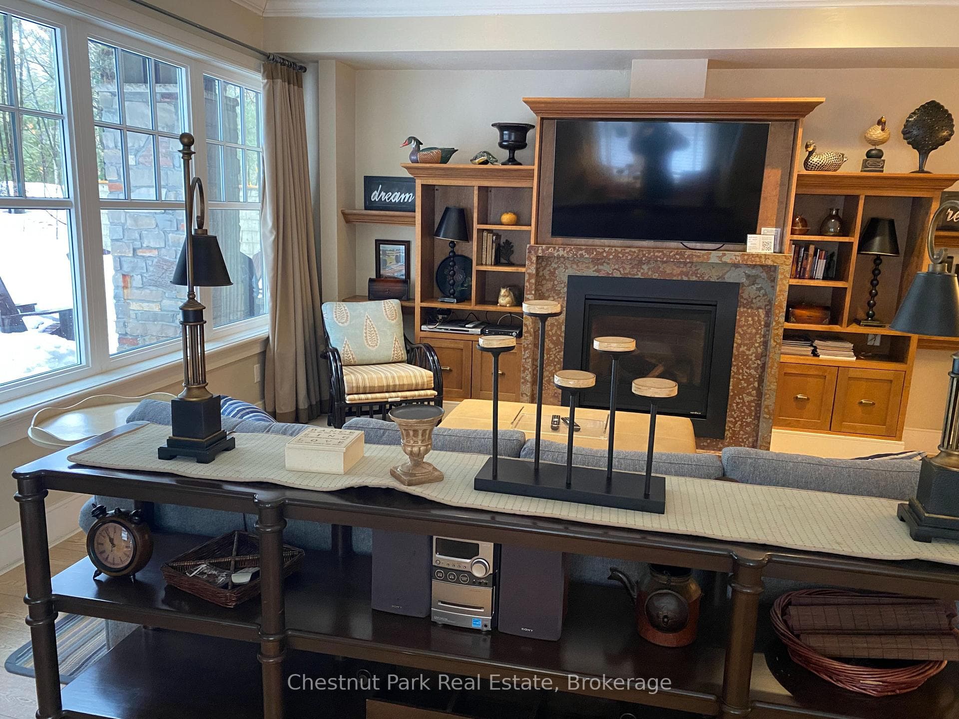 101 Emerald Hill Court S, Seguin, ON P2A 2W8, Seguin — photo 1