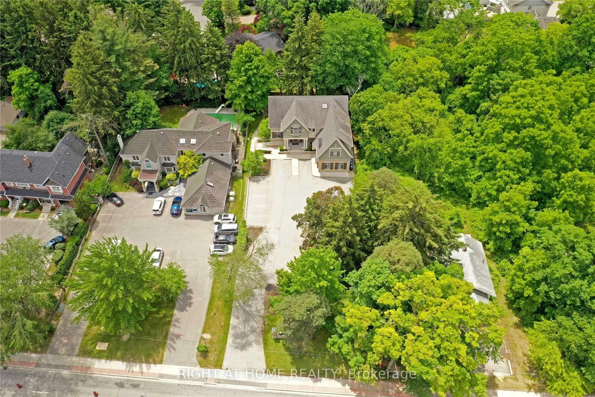 1440 Hurontario Street, Mississauga, ON L5G 3H4, Mississauga — photo 1